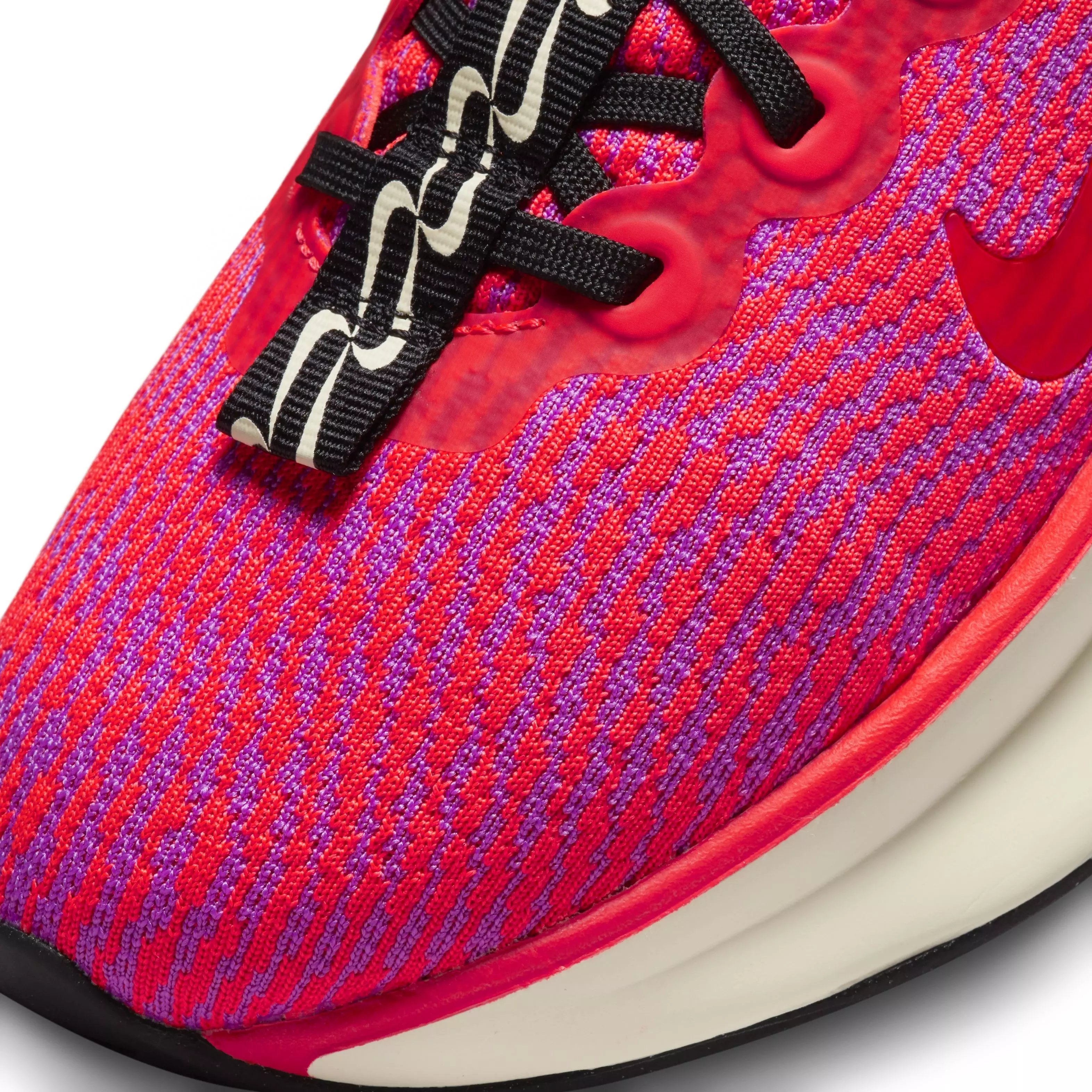Nike Motiva "Bright Crimson/Fuchsia Dream/Black/Bright Crimson" Women's Walking Shoe - CRIMSON/FUCHSIA/BLACK/CRIMSON