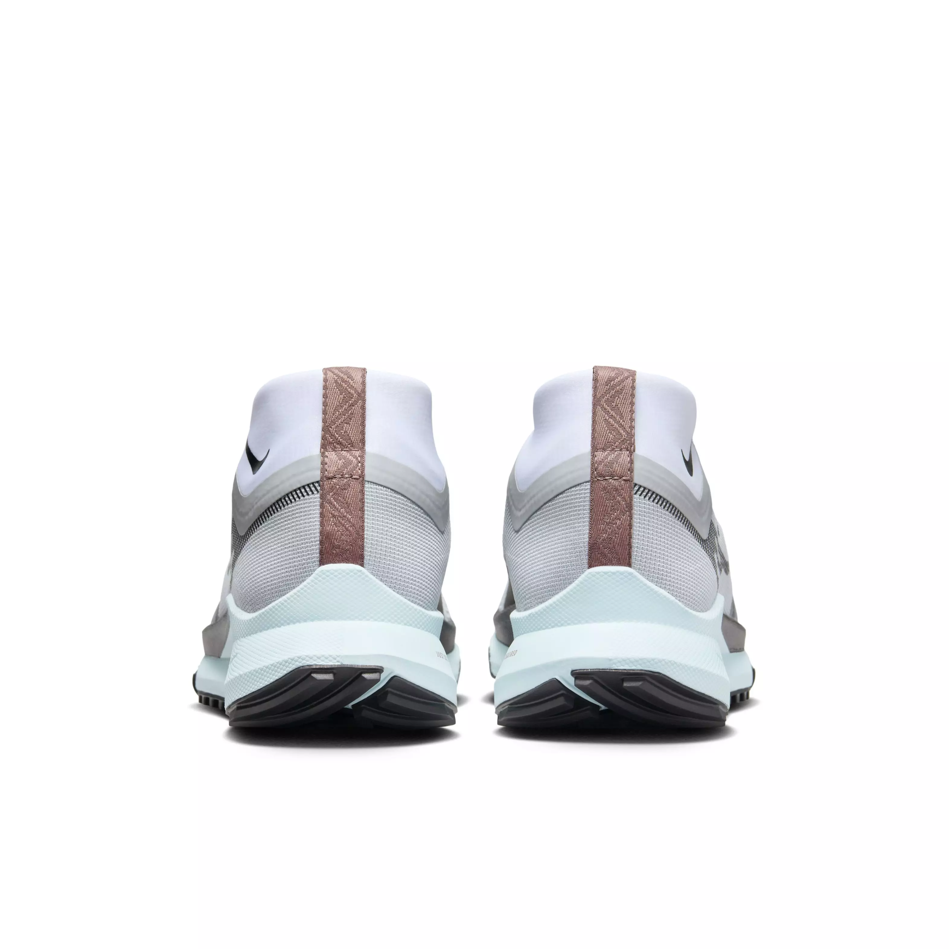 Nike Pegasus Trail 4 GORE-TEX "Light Smoke Grey/Glacier Blue/Football Grey/Black" Women's Trail Running Shoe - LT GREY/BLUE/GREY/BLACK