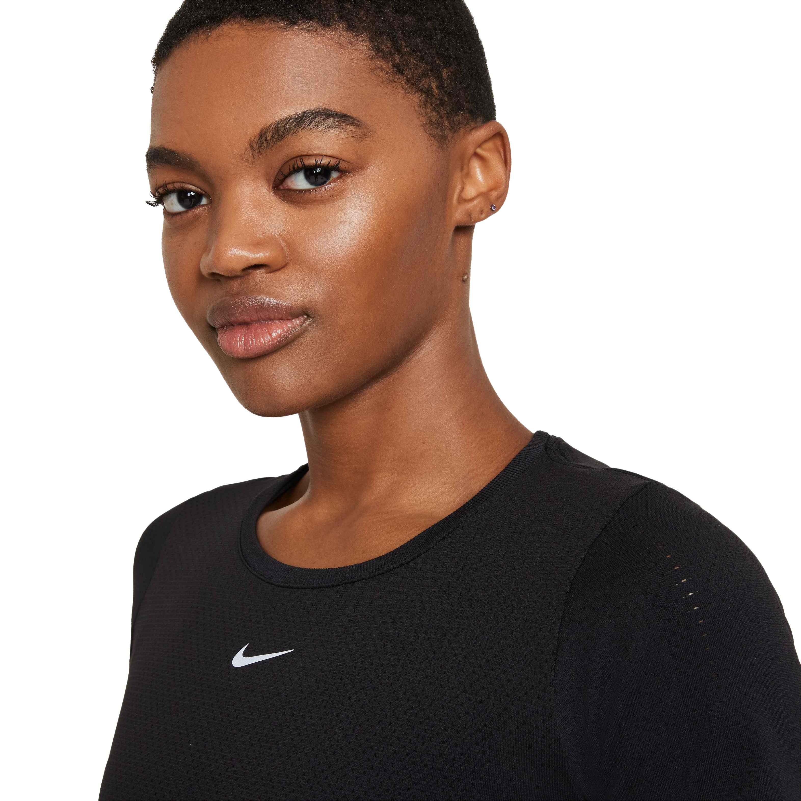 Nike Women's Dri-FIT ADV Aura Slim-Fit Short-Sleeve Top - BLACK Thumbnail View 3