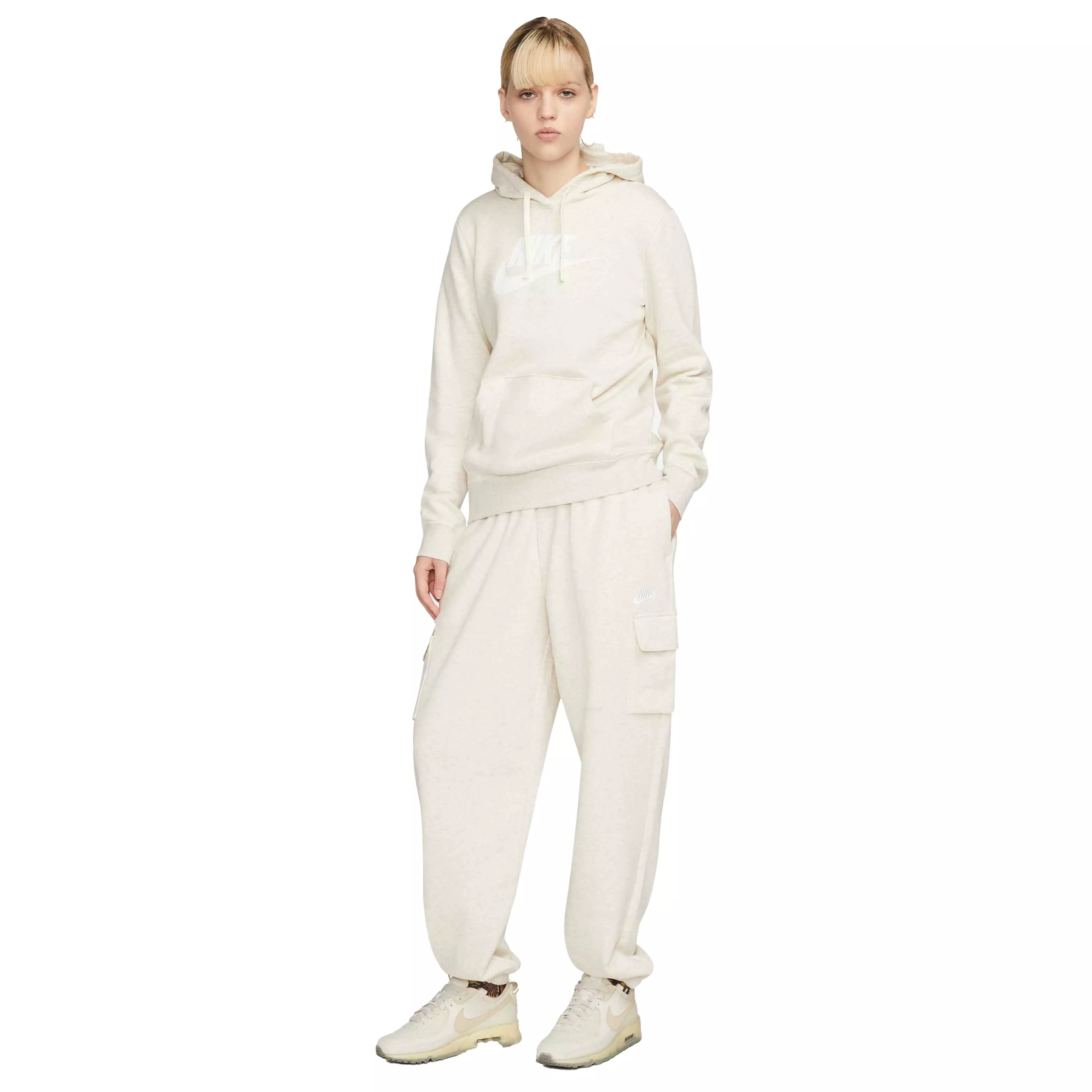 Nike Women's Sportswear Club Fleece Mid-Rise Cargo Pants - BROWN