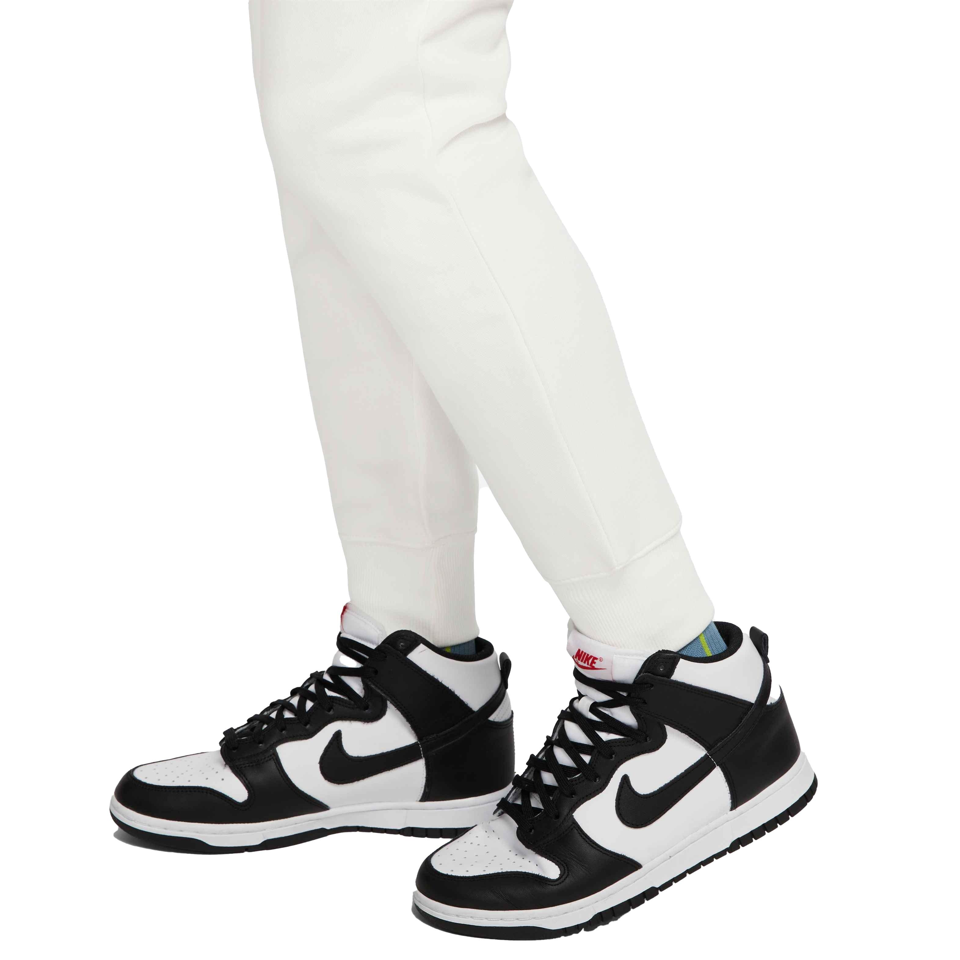 Nike Women's Sportswear Phoenix Fleece High-Waisted Joggers - BLACK Thumbnail View 4