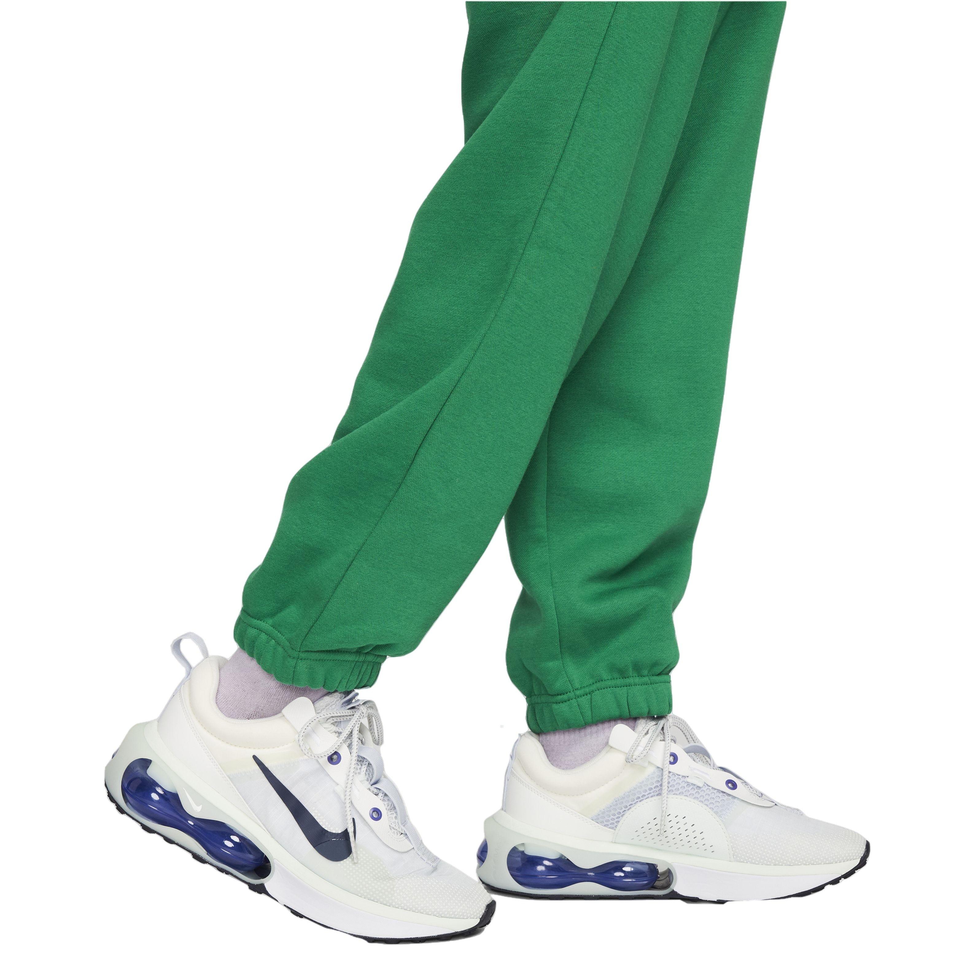 Nike Women's Sportswear Phoenix Fleece High-Waisted Oversized Sweatpants - GREEN Thumbnail View 6