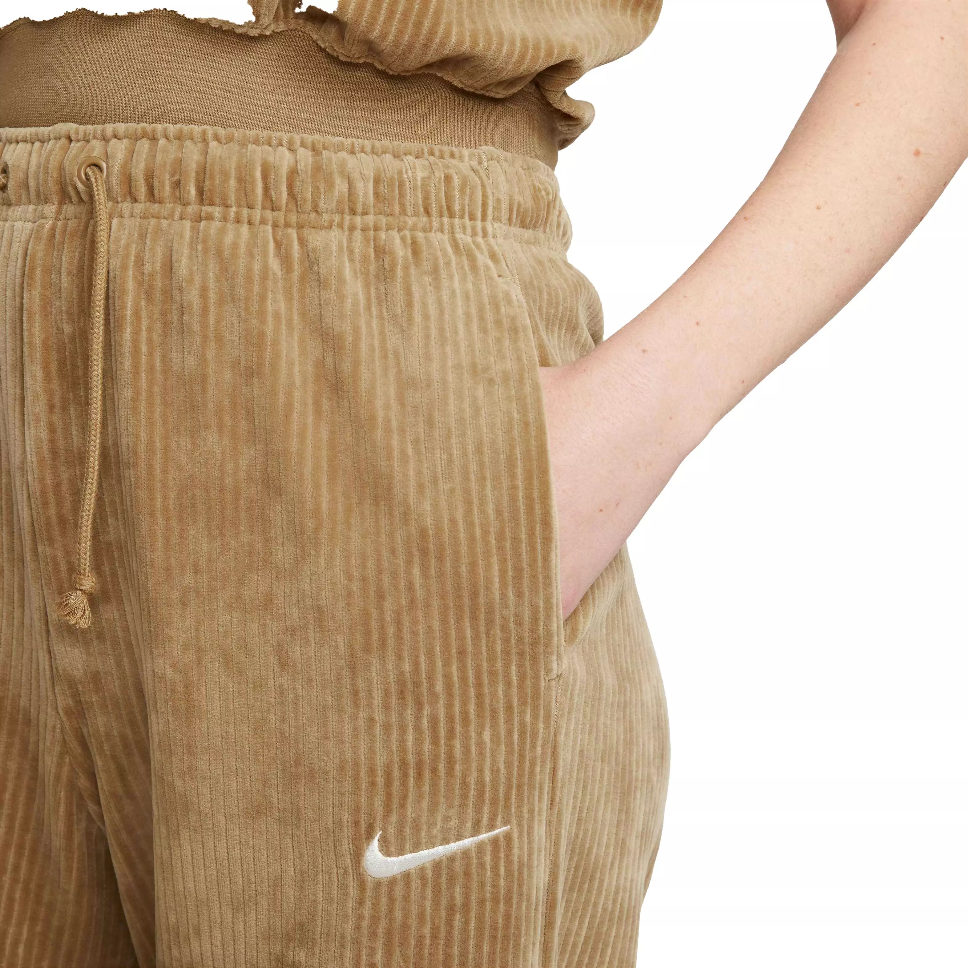 Nike Women's Sportswear Velour Wide-Leg Pants - BROWN