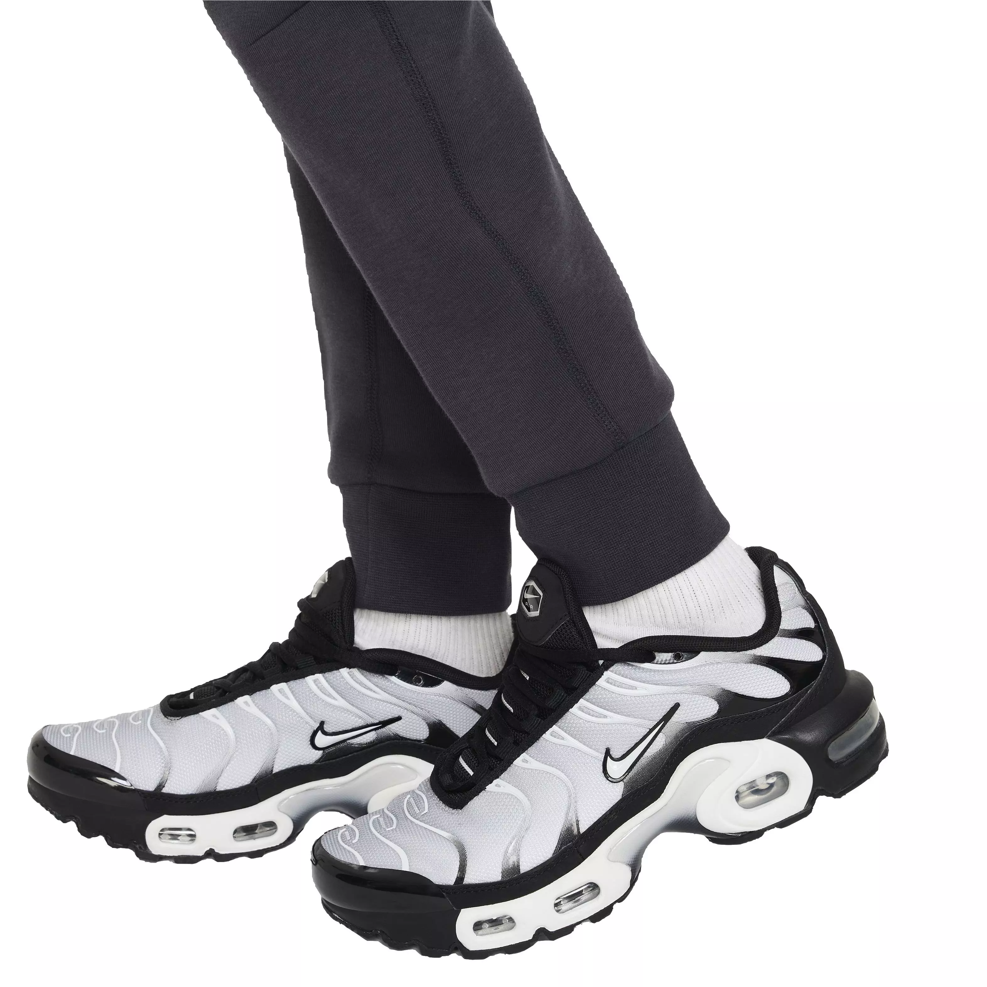 Nike Big Boys' Sportswear Tech Fleece Pant - Dark Grey - DARK GREY