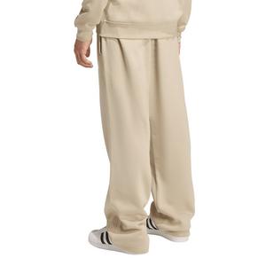 adidas Originals Men's Trefoil Essentials Open Hem Pants -Khaki