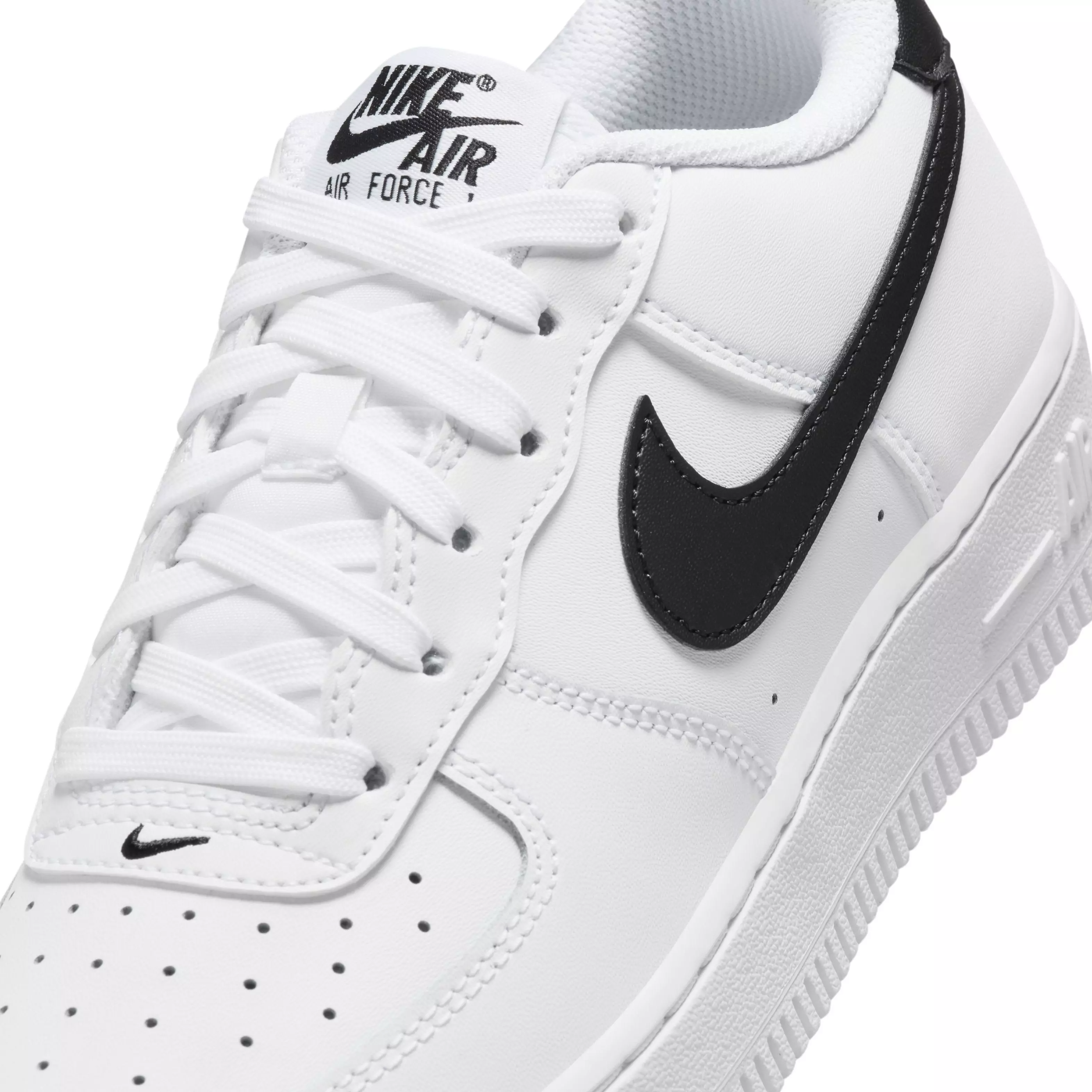 Nike Air Force 1 "White/Black" Grade School Boys' Shoe - WHITE/BLACK