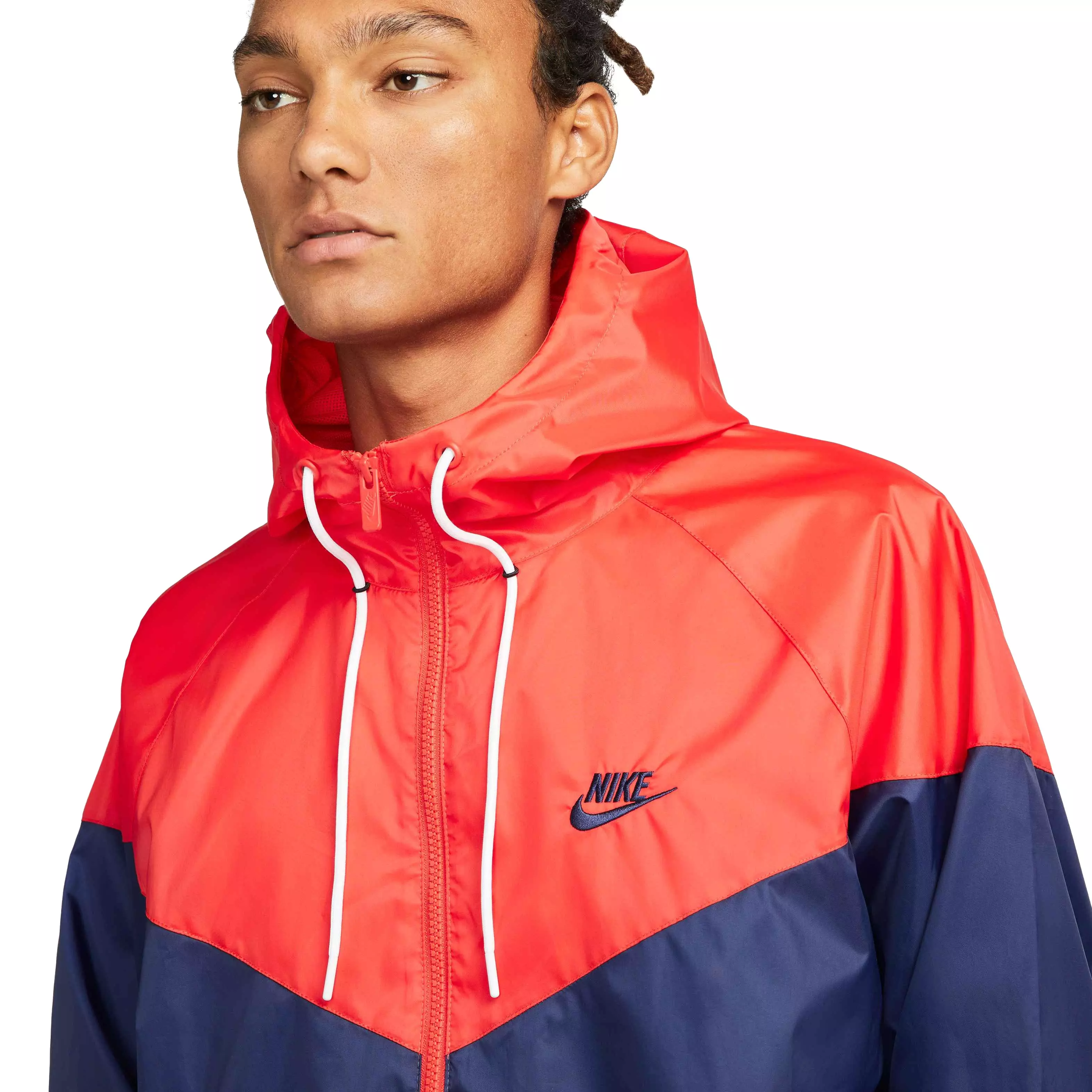 Nike Men's Woven Land Windrunner Hooded Jacket - BLUE