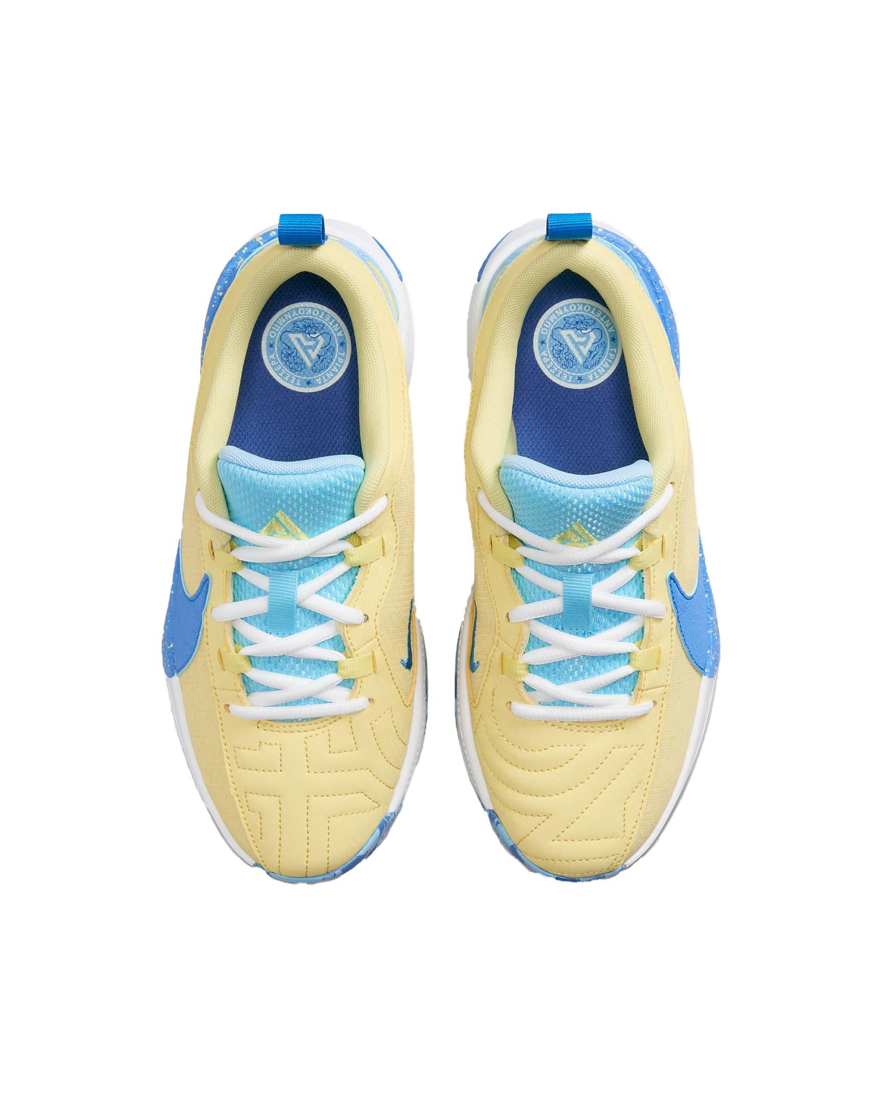 Nike Giannis Freak 5 Grade School Boys' "Photo Blue/Soft Yellow/White/Orange" Basketball Shoe