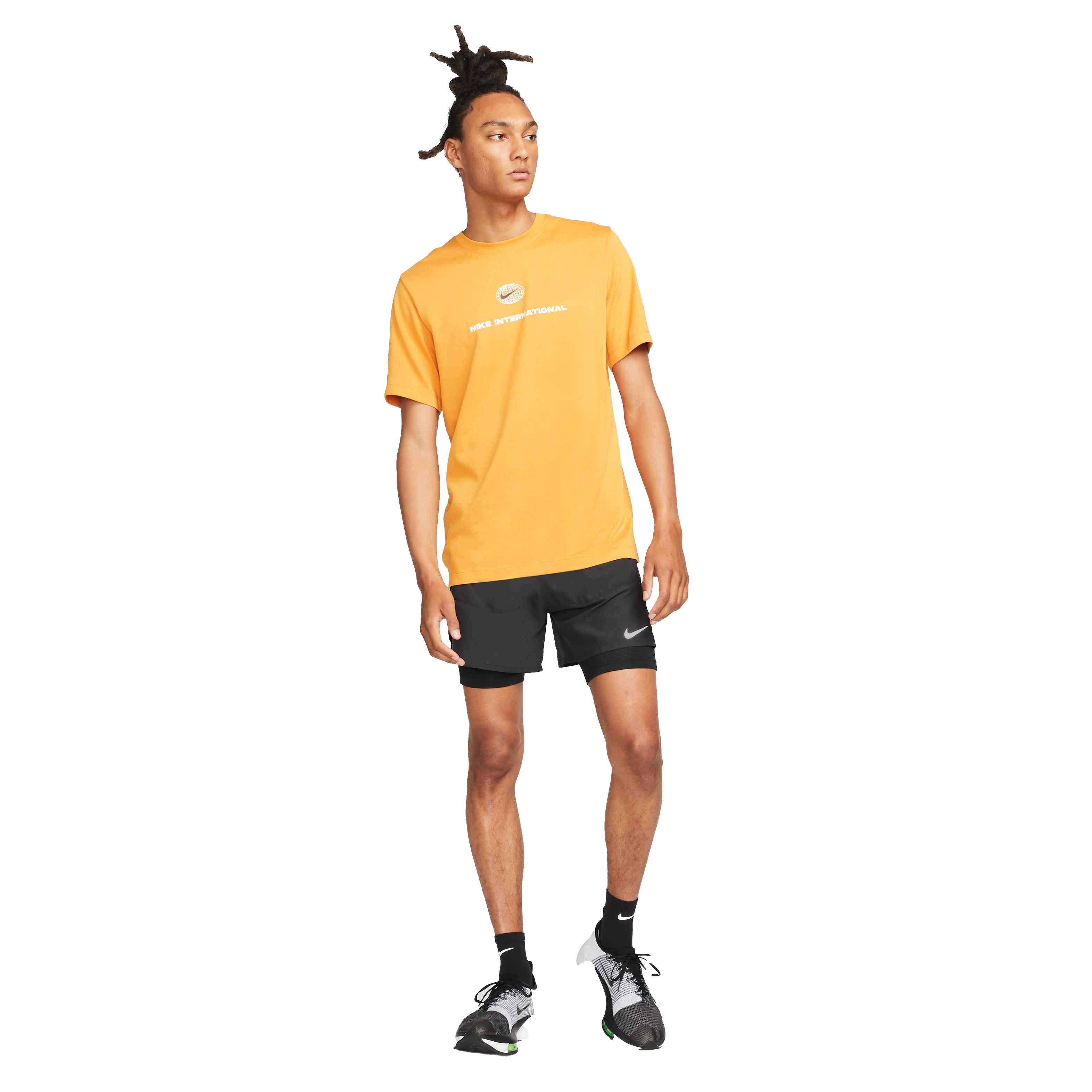 Nike Men's Dri-FIT Stride 5" 2-in-1 Running Shorts - BLACK Thumbnail View 6