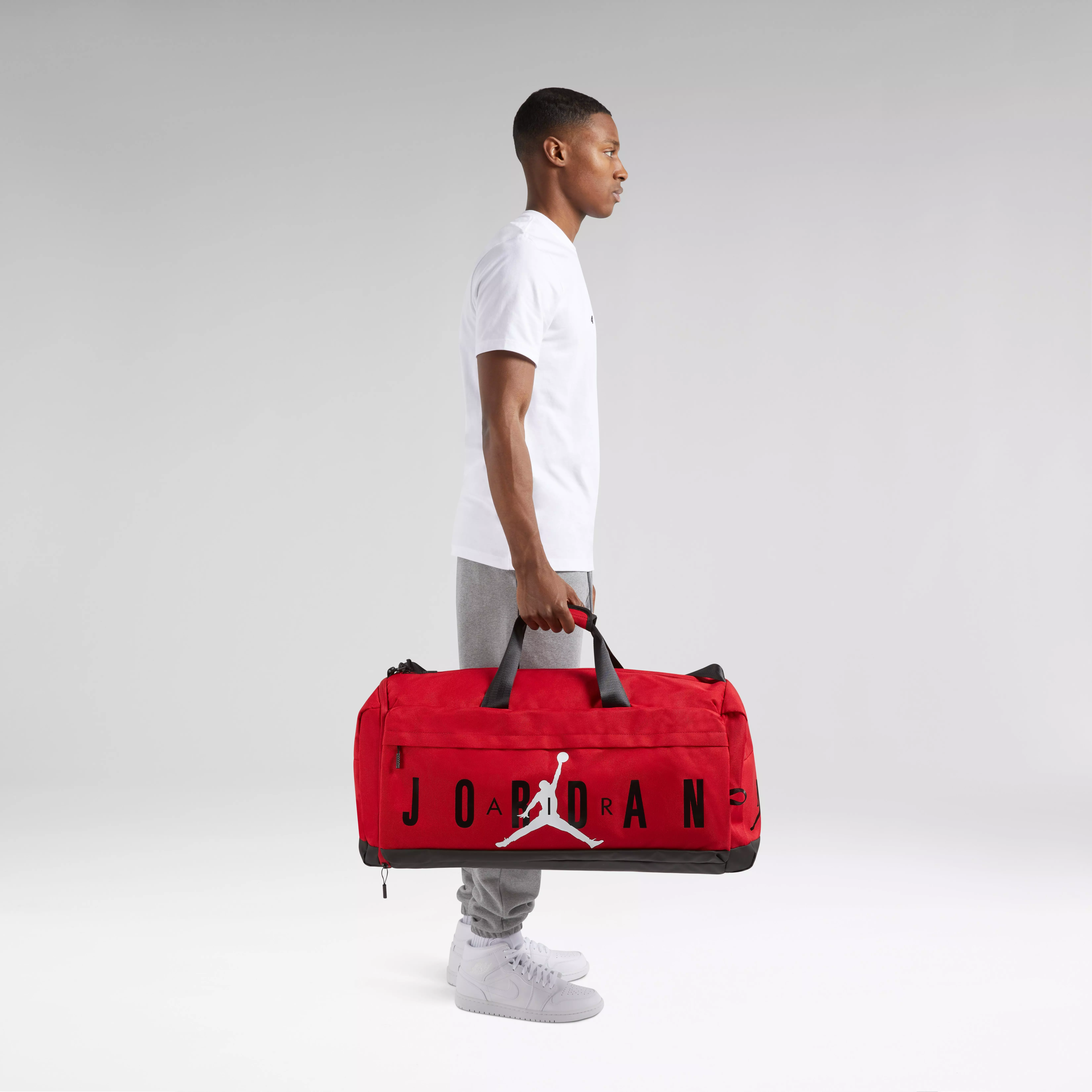 Air Jordan Duffle Bag - Large - RED