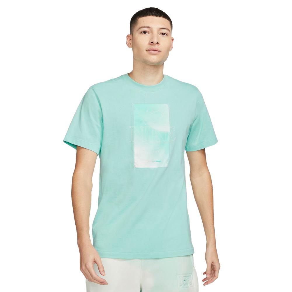 light dew nike shirt