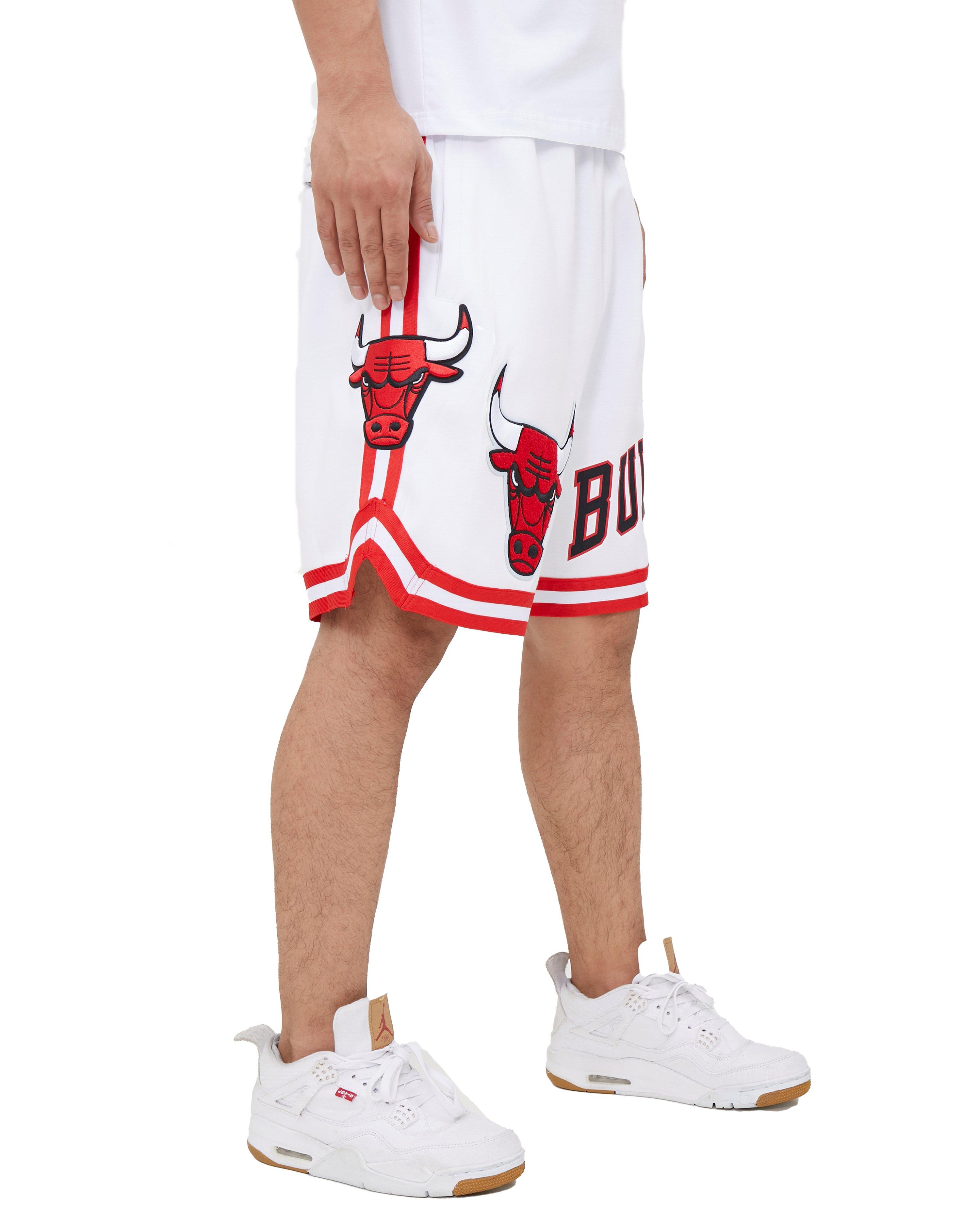 White chicago 2025 bulls shorts