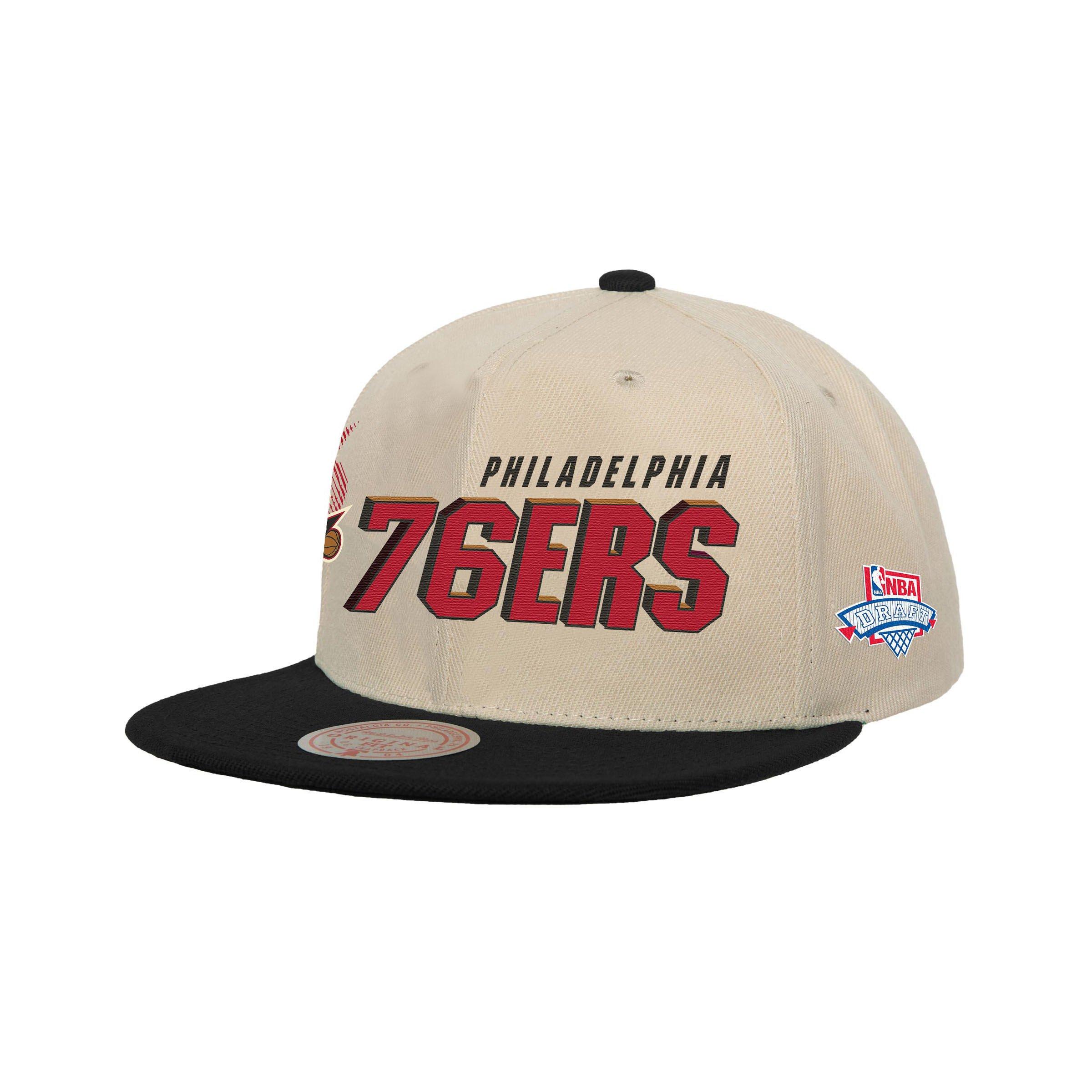 Men's Philadelphia 76ers Mitchell & Ness Cream Hardwood Classics 1996 NBA  Draft Day Snapback Hat