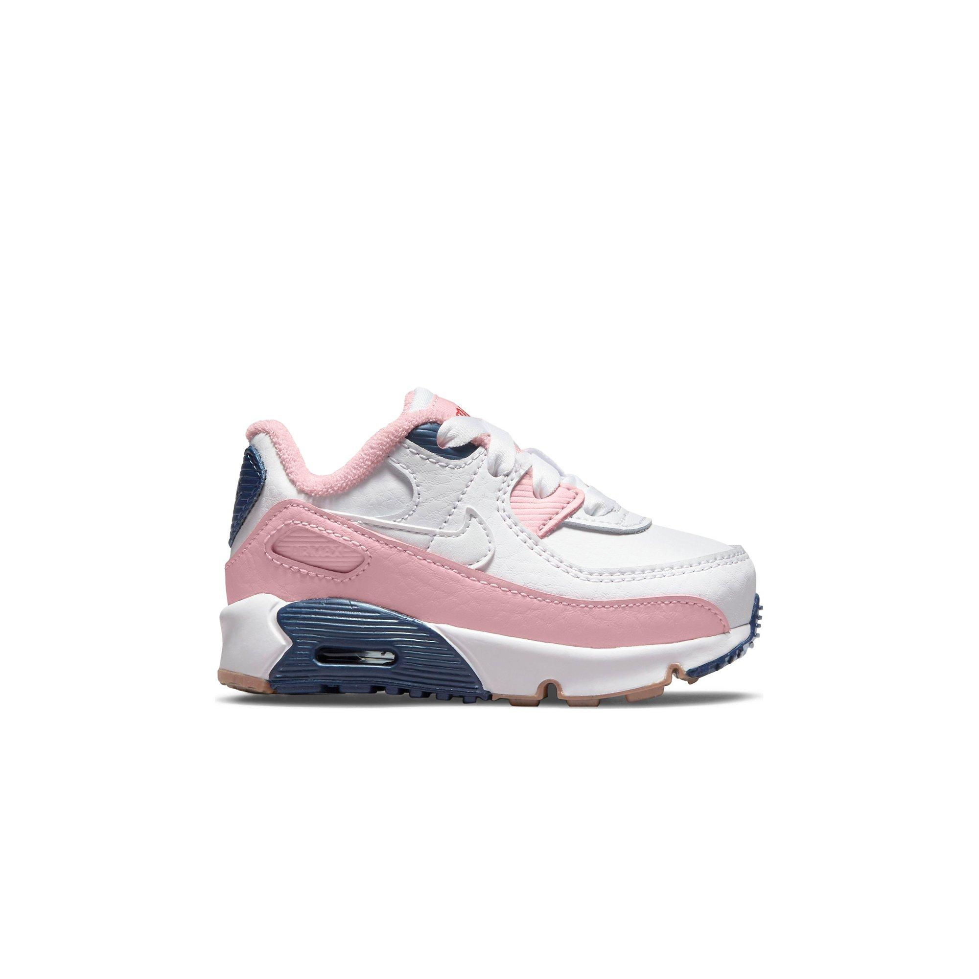 Roze discount baby nikes