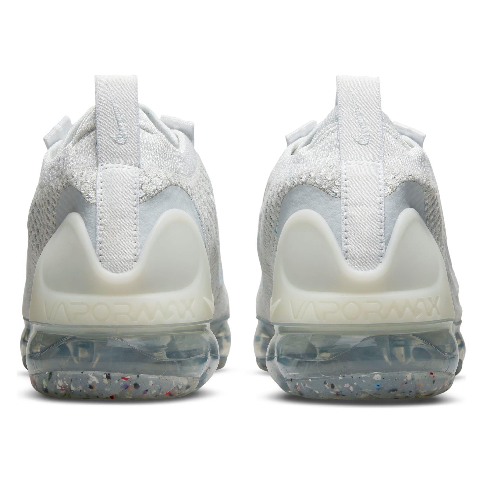 Nike Air Vapormax 2021 FK "White/Pure Platinum" Women's Shoe - WHITE/SILVER Thumbnail View 8