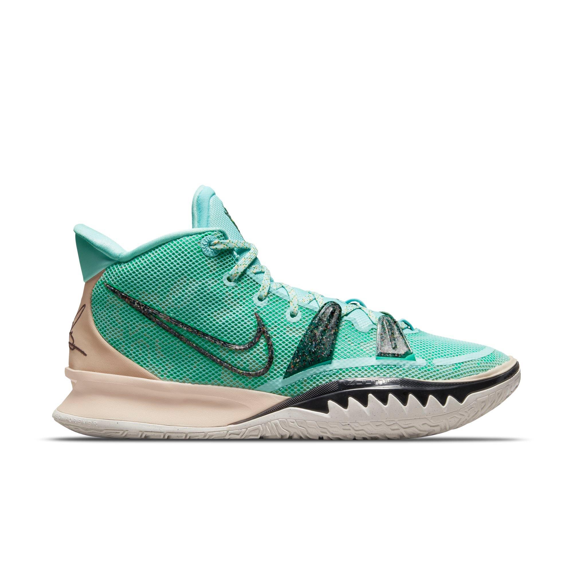 Light green hot sale basketball shoes