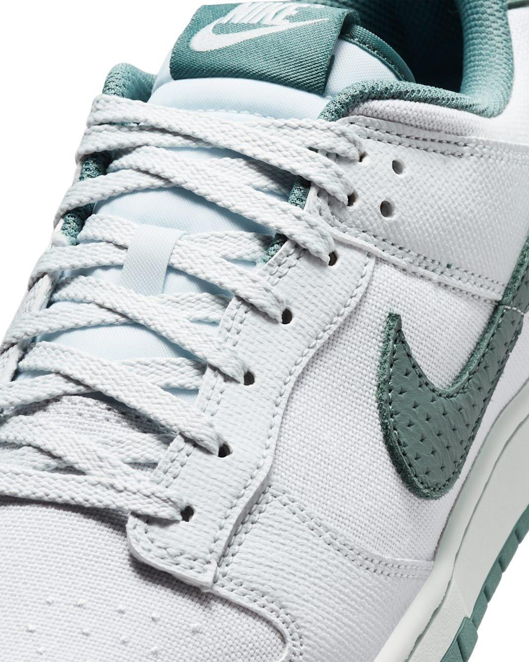 Nike Dunk Low Retro "Pure Platinum/Mineral Slate" Men's Shoe - PLATINUM/SLATE Thumbnail View 7