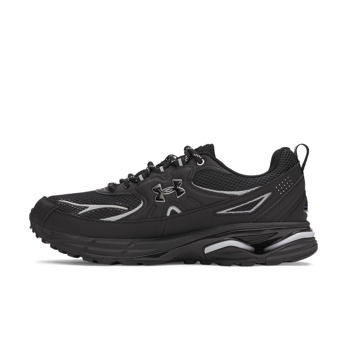 Under Armour Apparition Tech "Black/Black/Black" Unisex Shoe - BLACK/BLACK/BLACK Thumbnail View 2