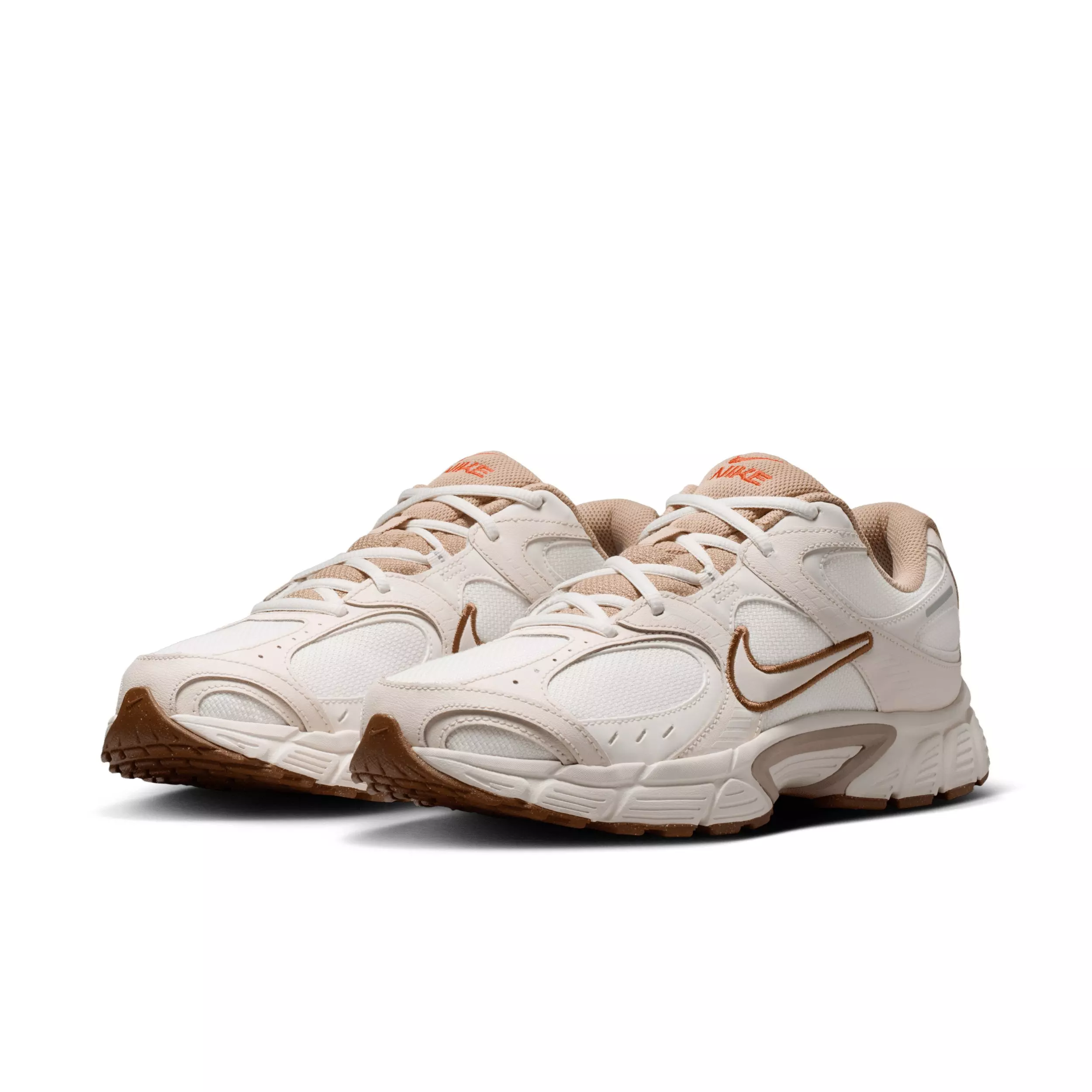 Nike V5 RNR "Sail/Pale Ivory/Aluminum/Light British Tan" Men's Shoe - SAIL/IVORY/ALUMINUM/LT TAN