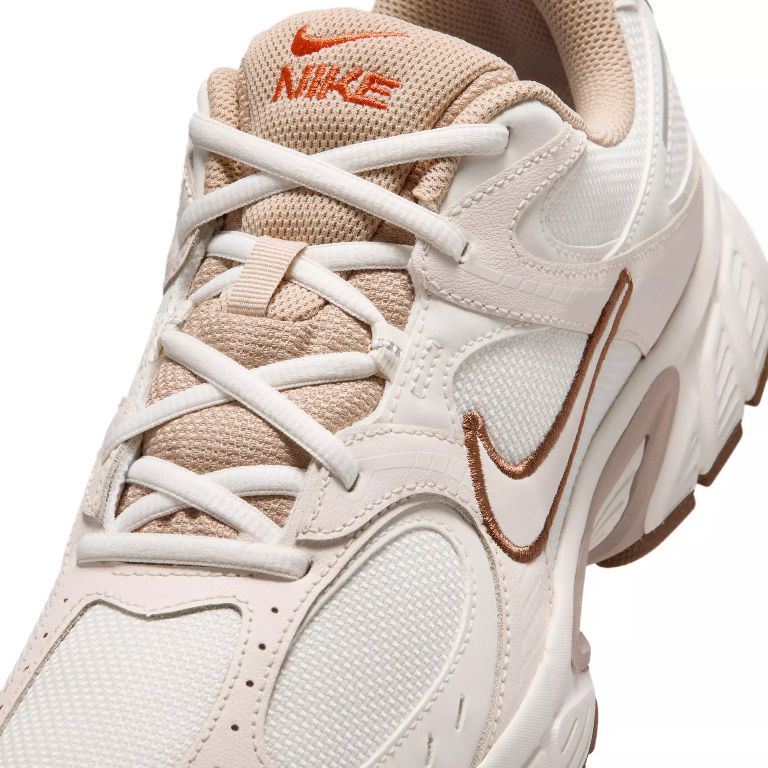 Nike V5 RNR "Sail/Pale Ivory/Aluminum/Light British Tan" Men's Shoe - SAIL/IVORY/ALUMINUM/LT TAN