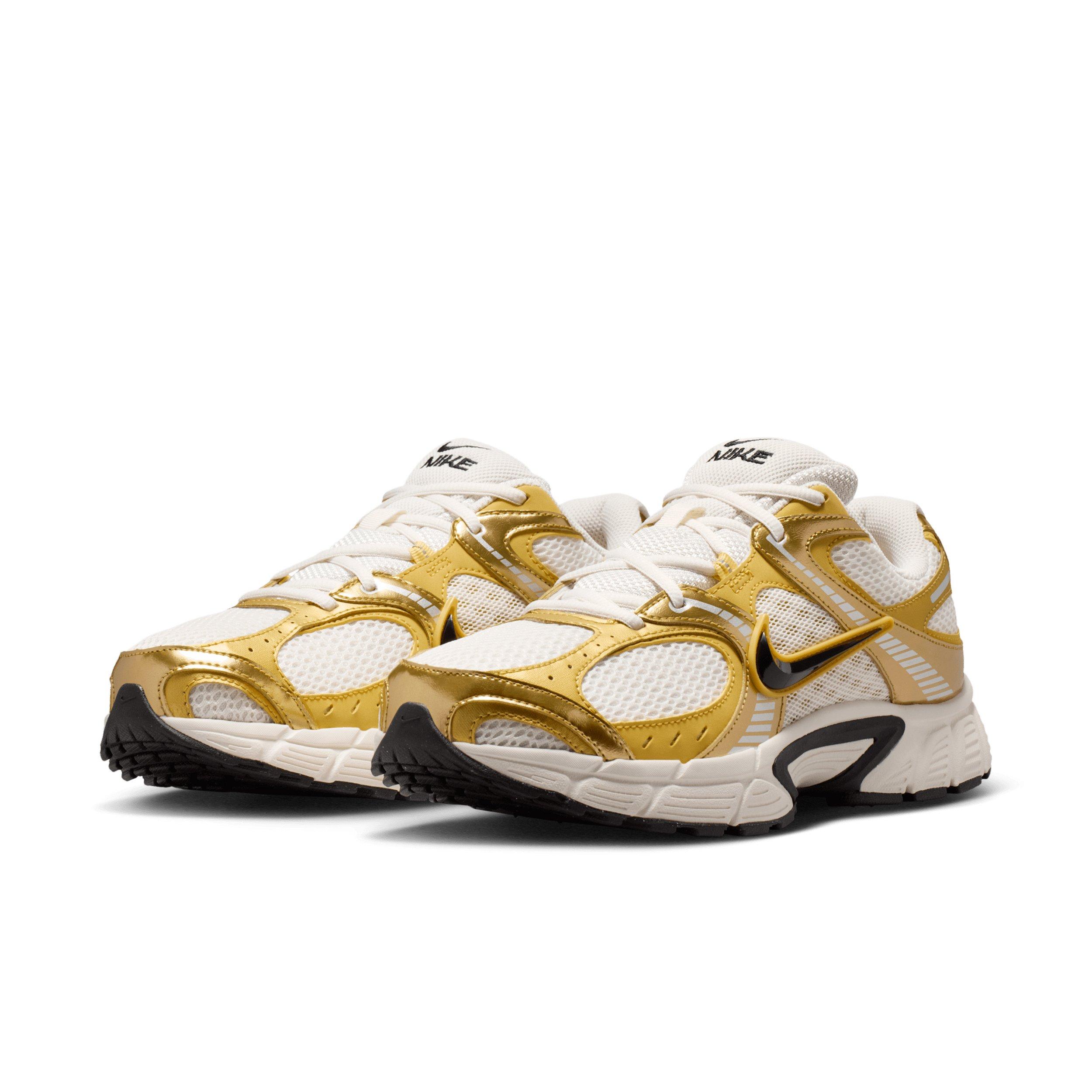 Nike V5 RNR "Sail/Buff Gold/Saturn Gold/Black" Men's Shoe - SAIL/GOLD/GOLD/BLACK Thumbnail View 3