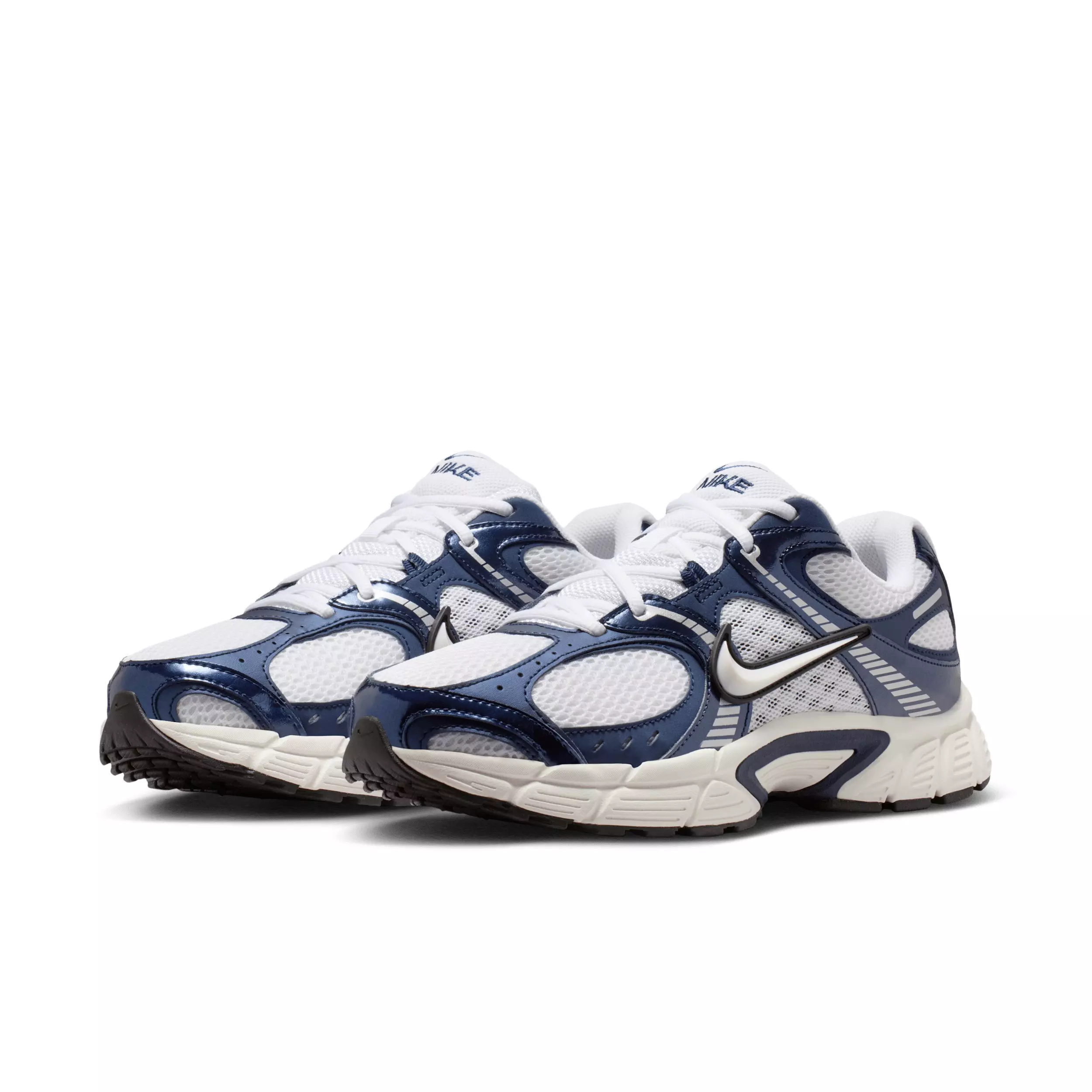 Nike V5 RNR "White/Midnight Navy/Metallic Silver/White" Men's Shoe - WHITE/NAVY/SILVER/WHITE