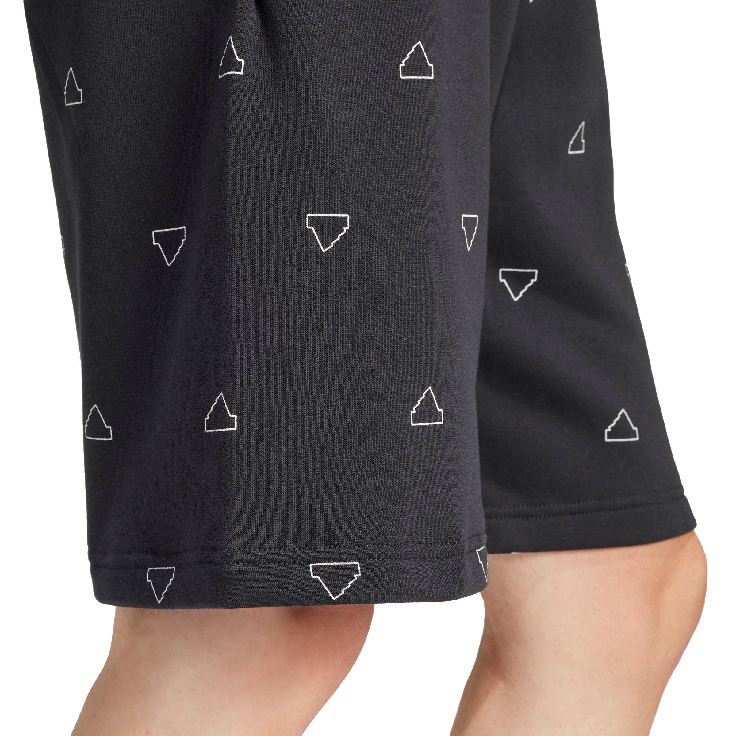 ★ ★ Men's Relaxed Fit Hero Monogram Logo Short Calvin Klein Men's Relaxed Fit Monogram Logo Crewneck T