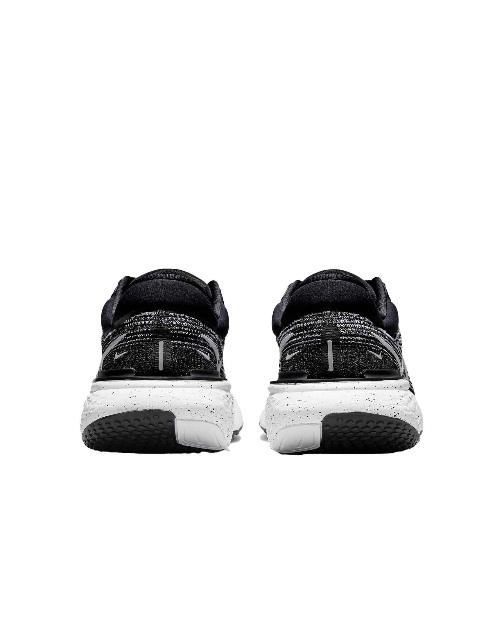 Nike ZoomX Invincible Run Flyknit "White/Black" Men's Running Shoe - WHITE Thumbnail View 5