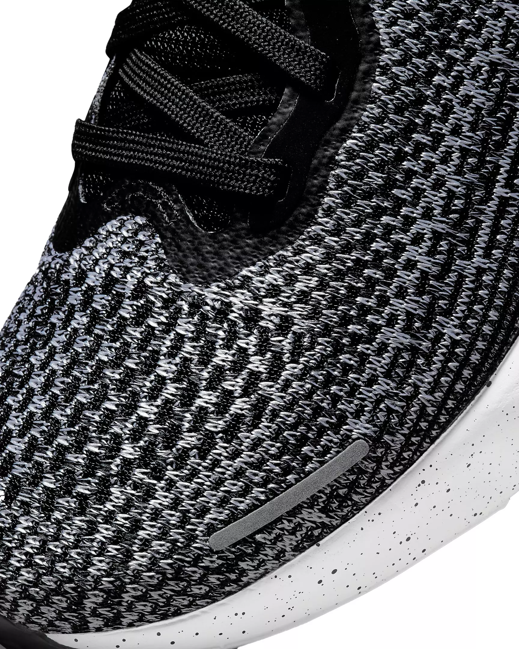 Nike ZoomX Invincible Run Flyknit "White/Black" Men's Running Shoe - WHITE