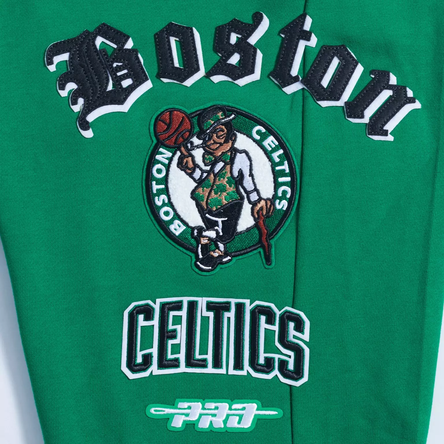 Pro Standard Men's NBA Boston Celtics Old English Sweatpants -Green - GREEN