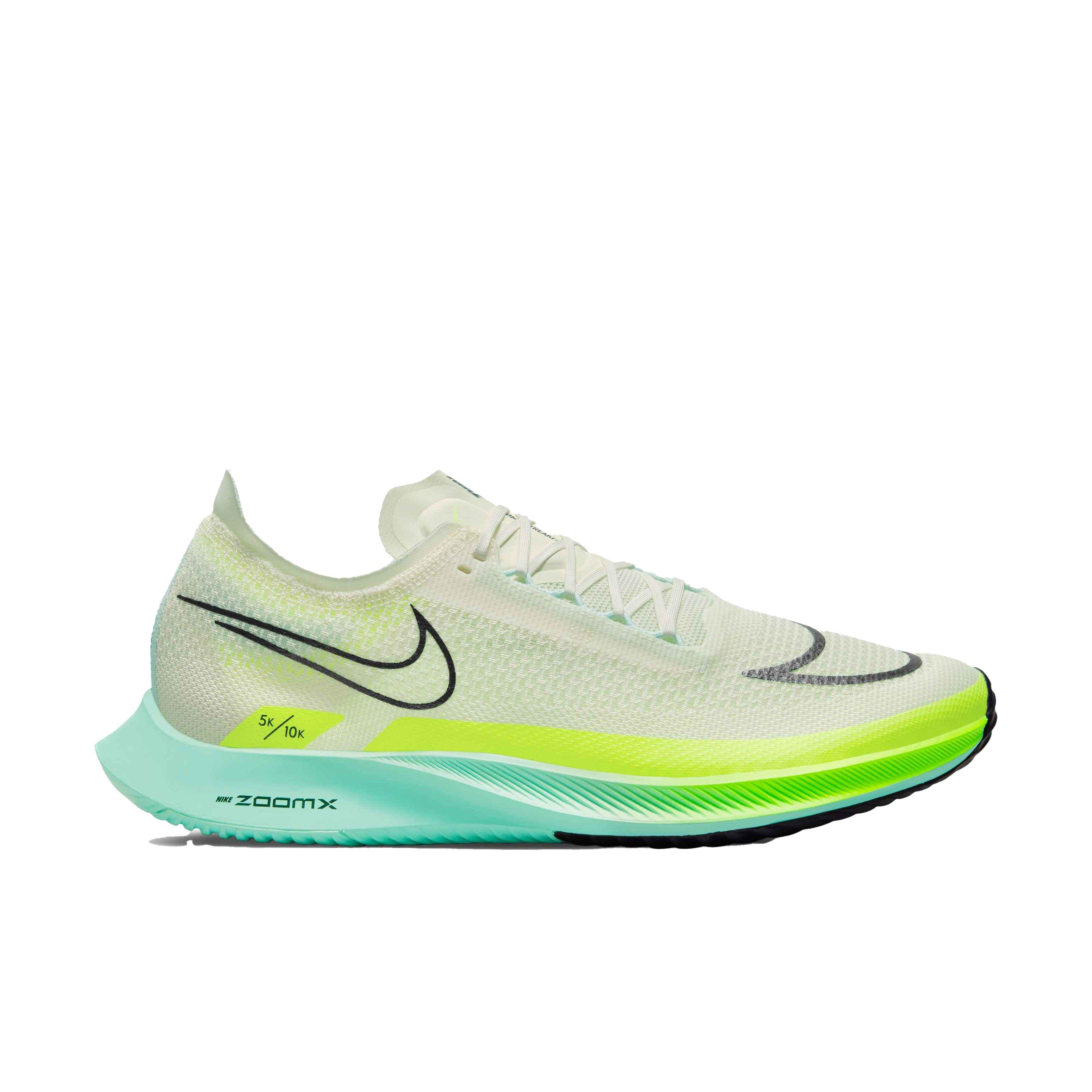 Nike ZoomX Streakfly 