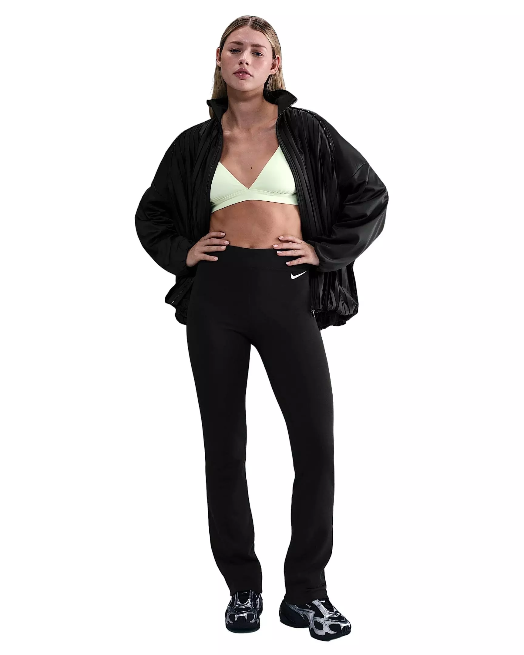 Nike Women's Sportswear Classic High-Waisted Bootcut Pants - Black - BLACK