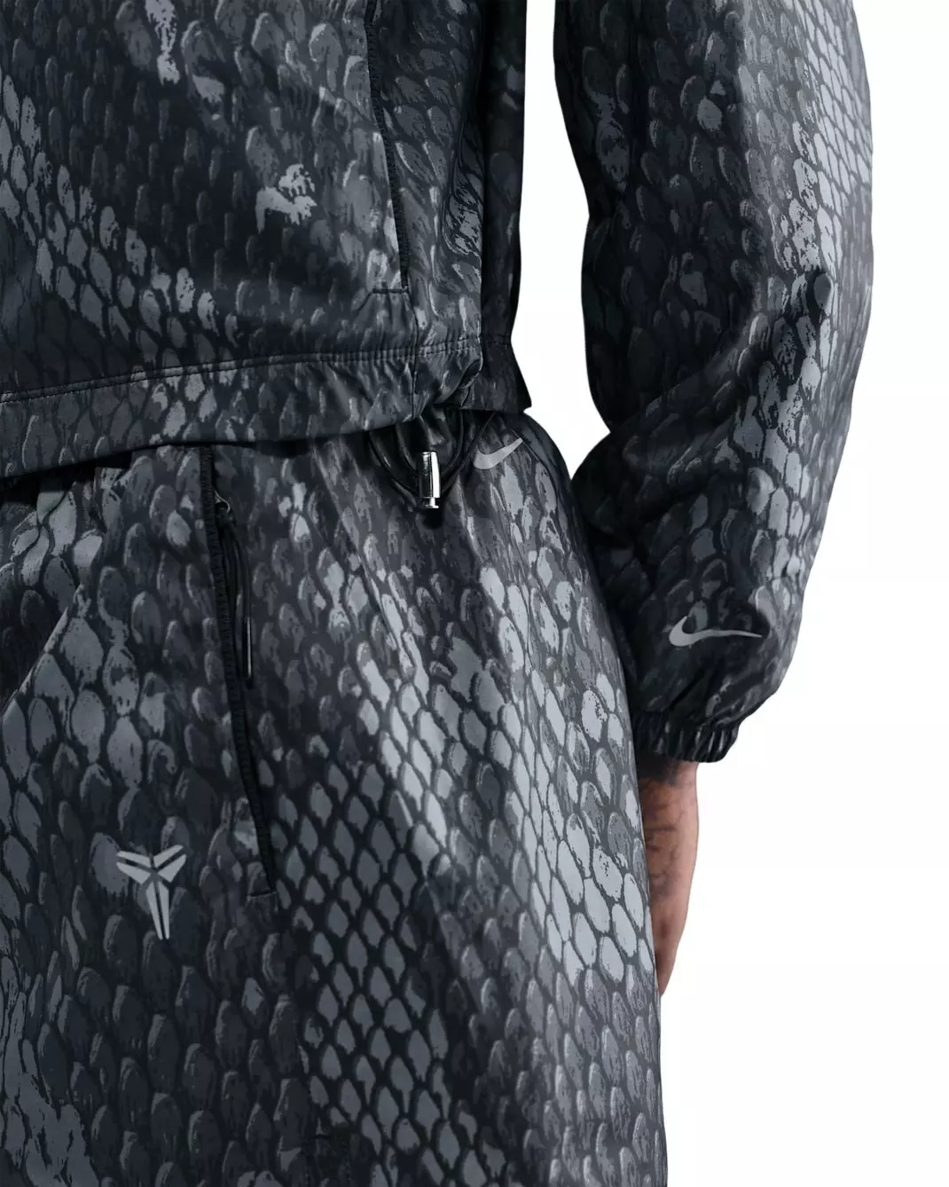 Kobe Women's Lightweight Woven Jacket - Black - BLACK