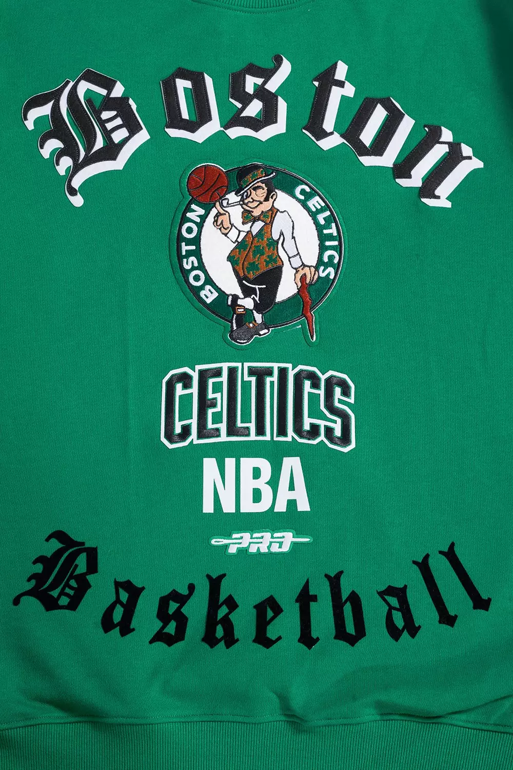 Pro Standard Men's NBA Boston Celtics Old English Crewneck -Green - GREEN