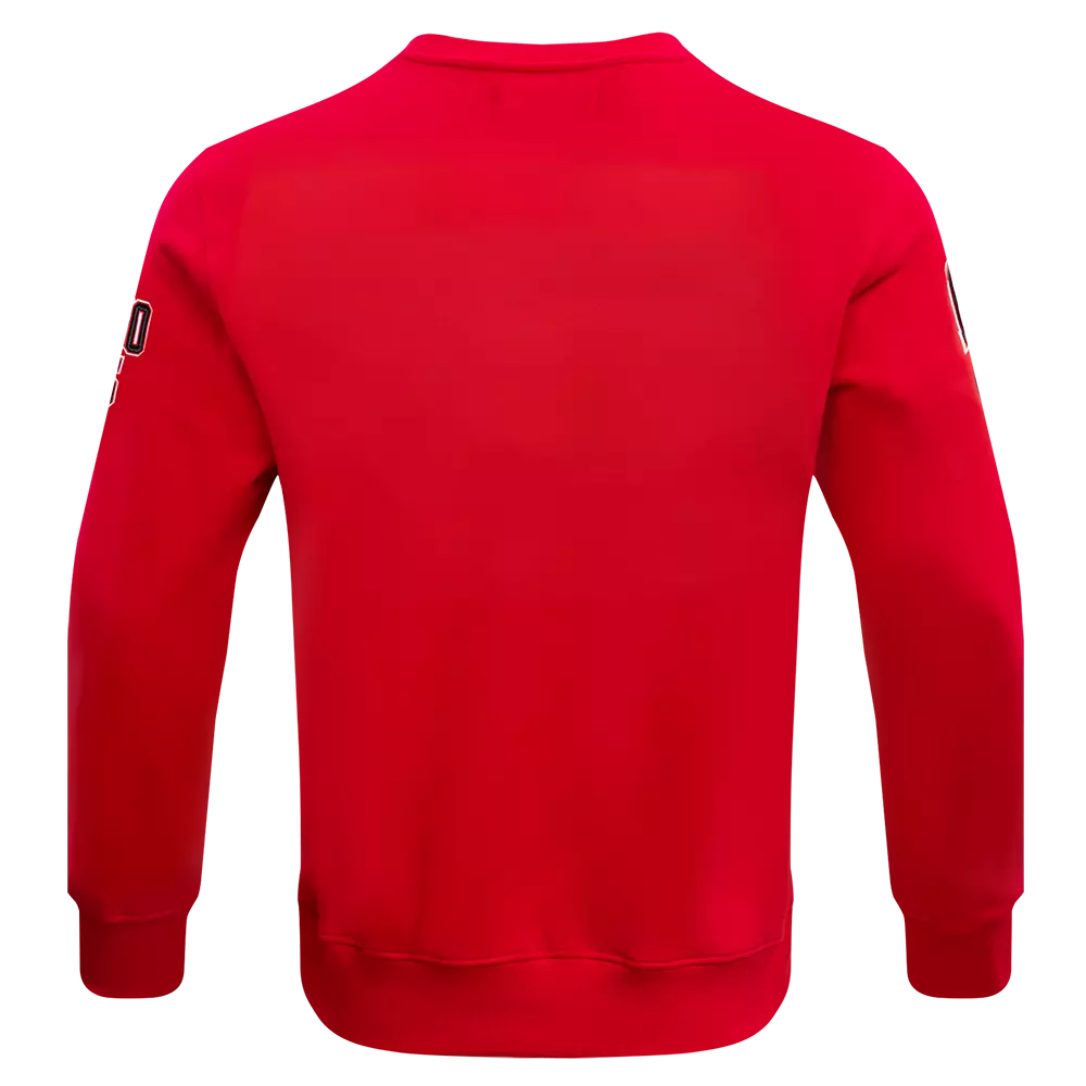 Pro Standard Men's NBA Chicago Bulls Old English Crewneck -Red - RED