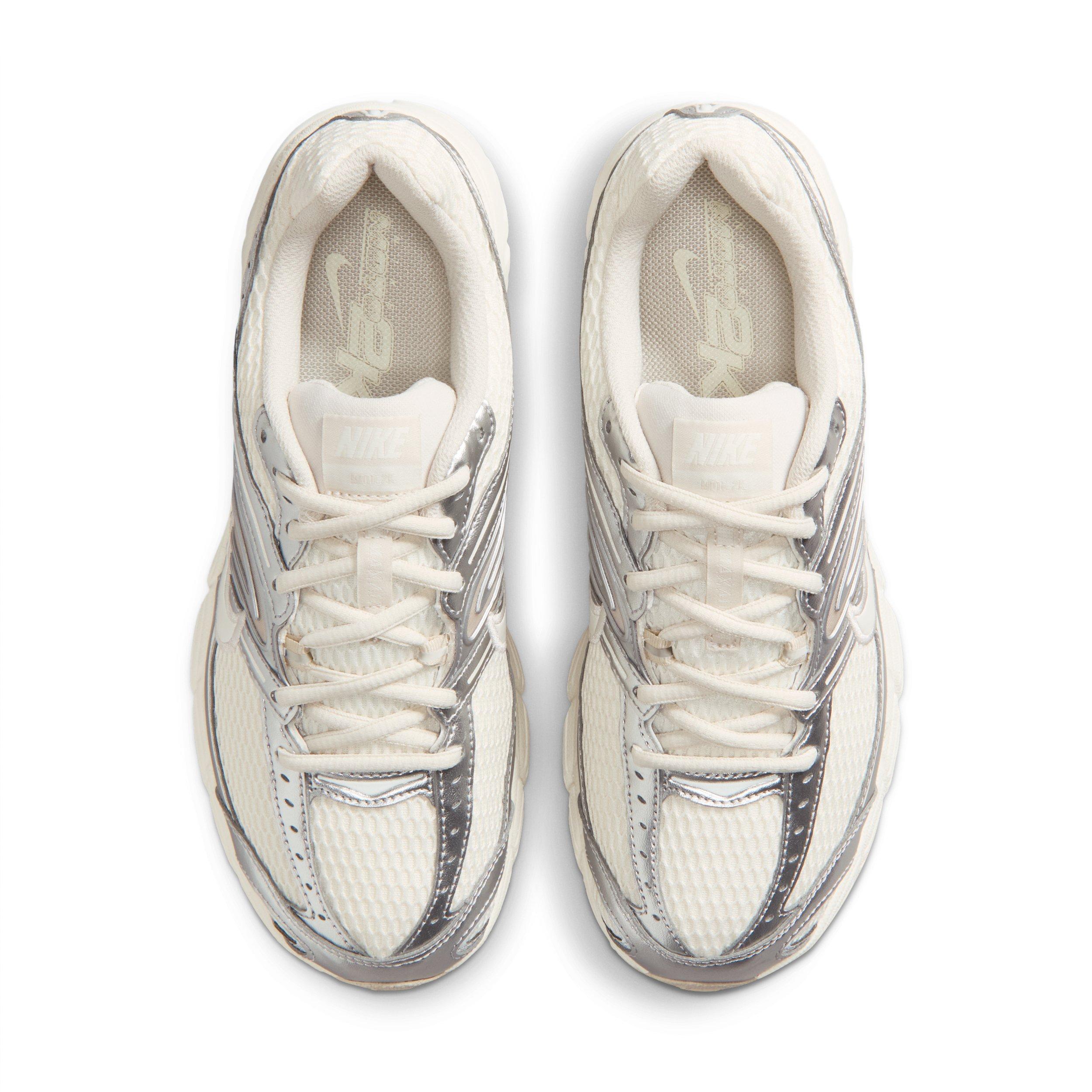 Nike Air Max Moto 2K "Pale Ivory/Metallic Silver/Light Orewood Brown/Sail" Women's Shoe - IVORY/SILVER/BROWN Thumbnail View 4