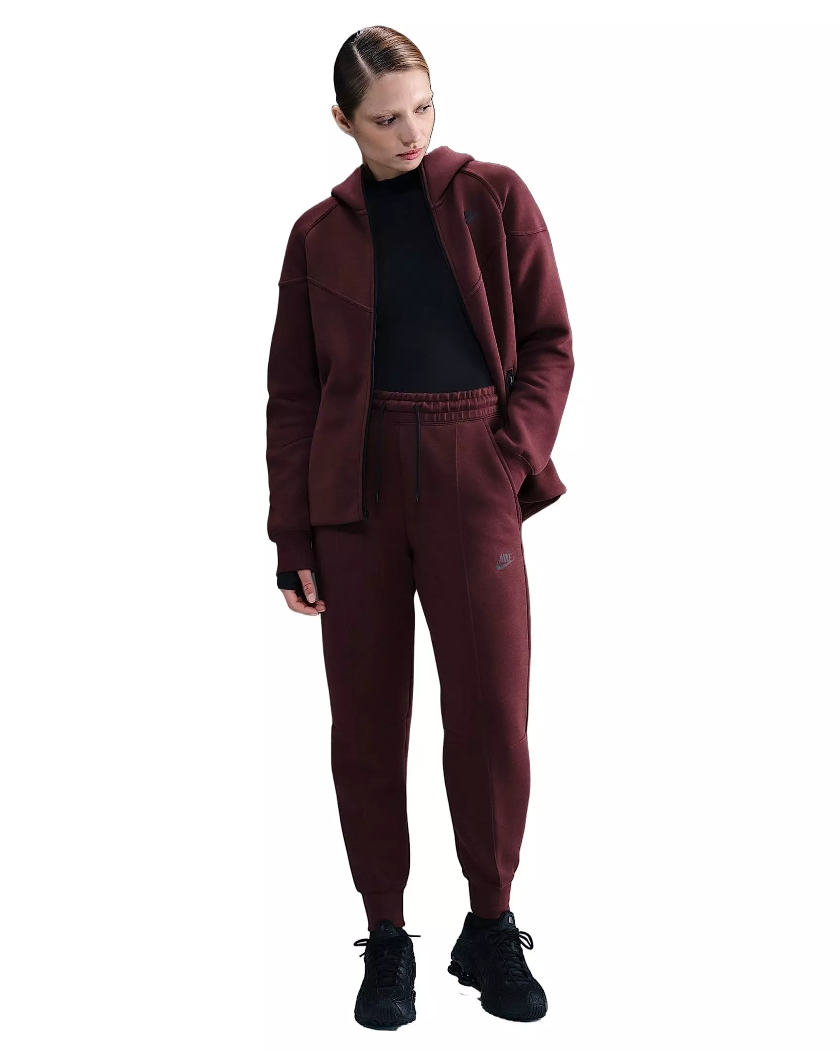 Nike Women's Sportswear Tech Fleece Windrunner Full-Zip Jacket - Burgundy - BURGUNDY