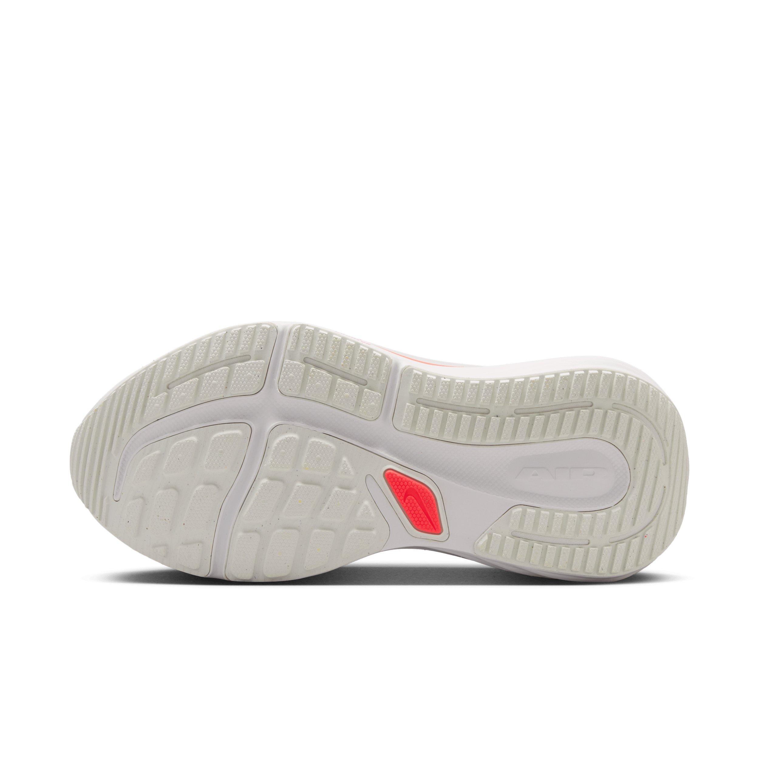 Nike Winflo 12 "Arctic Orange/Summit White/Atomic Pink/Flash Crimson" Women's Running Shoe - ORANGE/WHITE/RED Thumbnail View 6