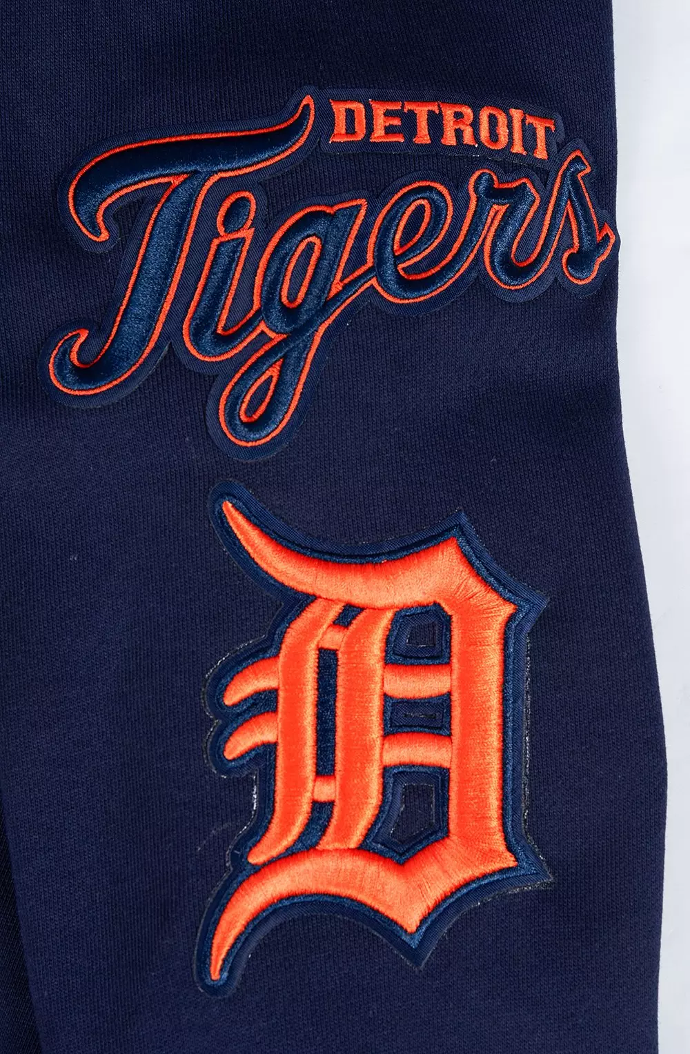 Pro Standard Men's MLB Detroit Tigers Mashup Rib Crewneck - Navy/Orange - NAVY/ORANGE