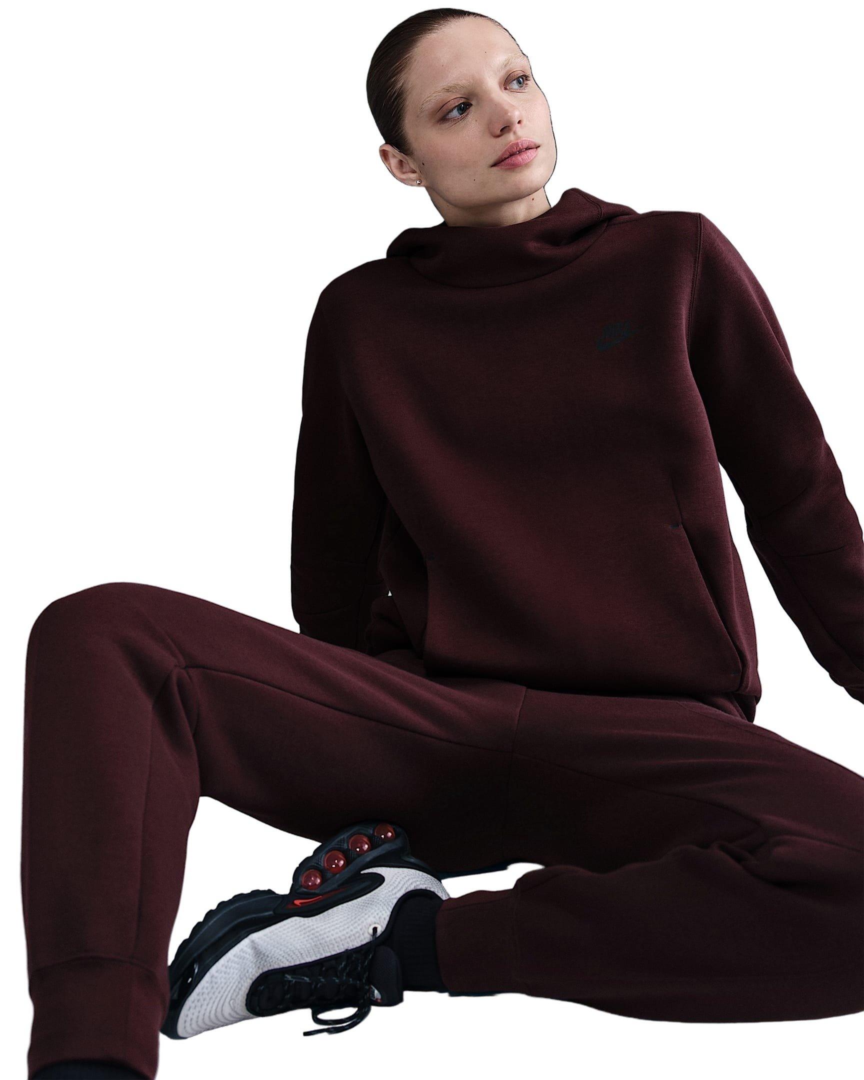 Nike Women's Sportswear Tech Fleece Hoodie -Burgundy - BURGUNDY Thumbnail View 3