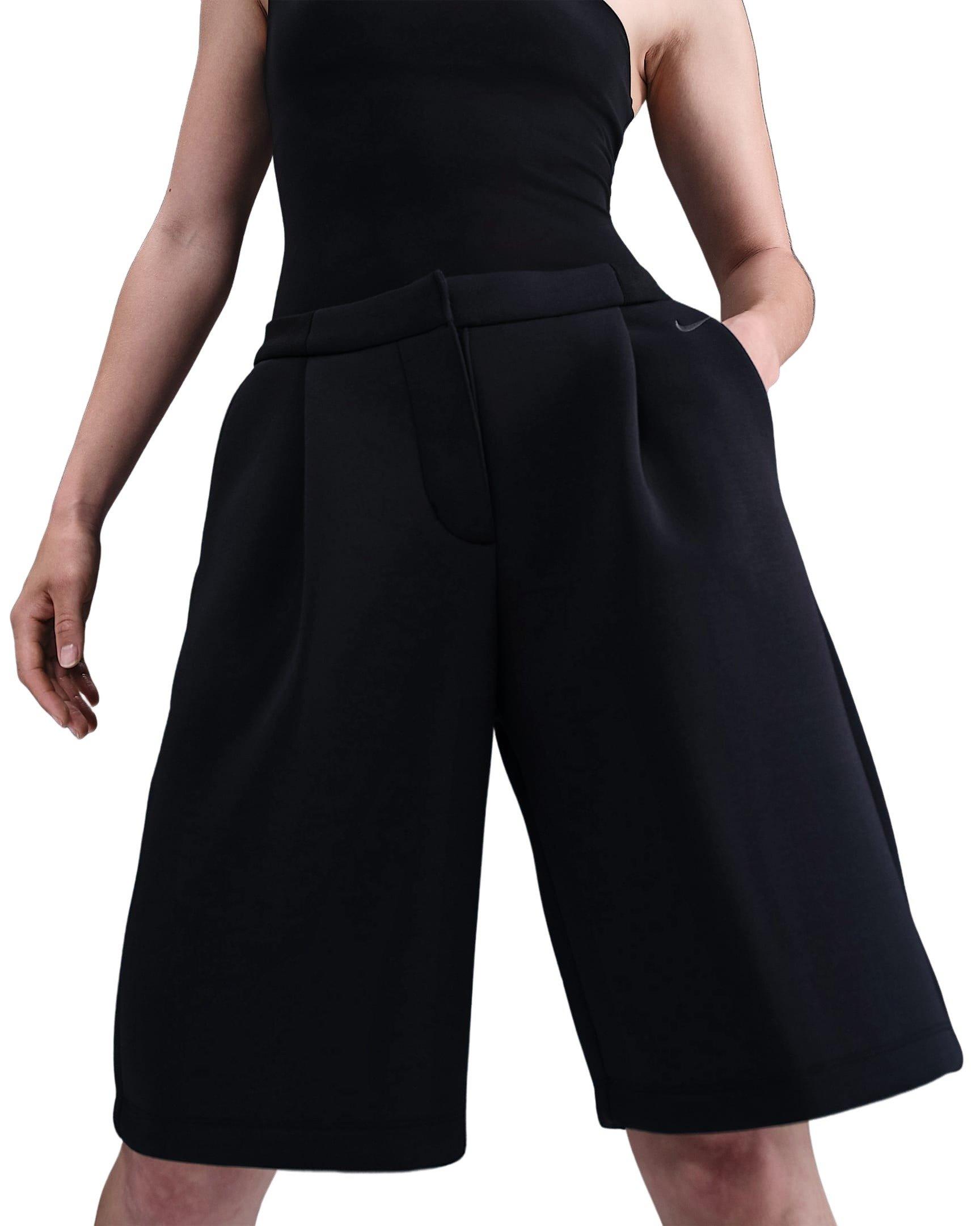 Nike Women's Sportswear Modern Fleece Mid-Rise Loose Shorts - Black - BLACK Thumbnail View 1