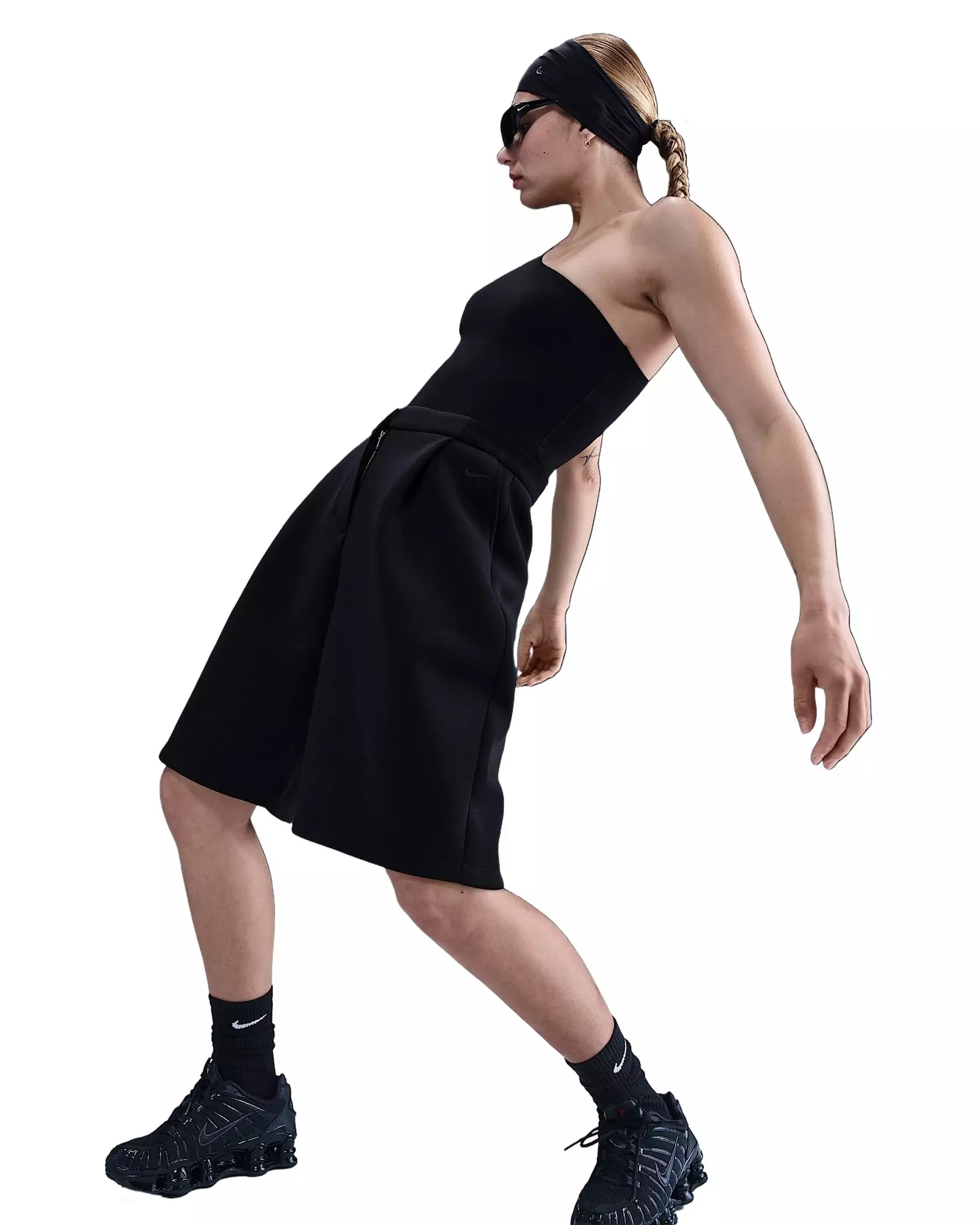 Nike Women's Sportswear Modern Fleece Mid-Rise Loose Shorts -Black - BLACK