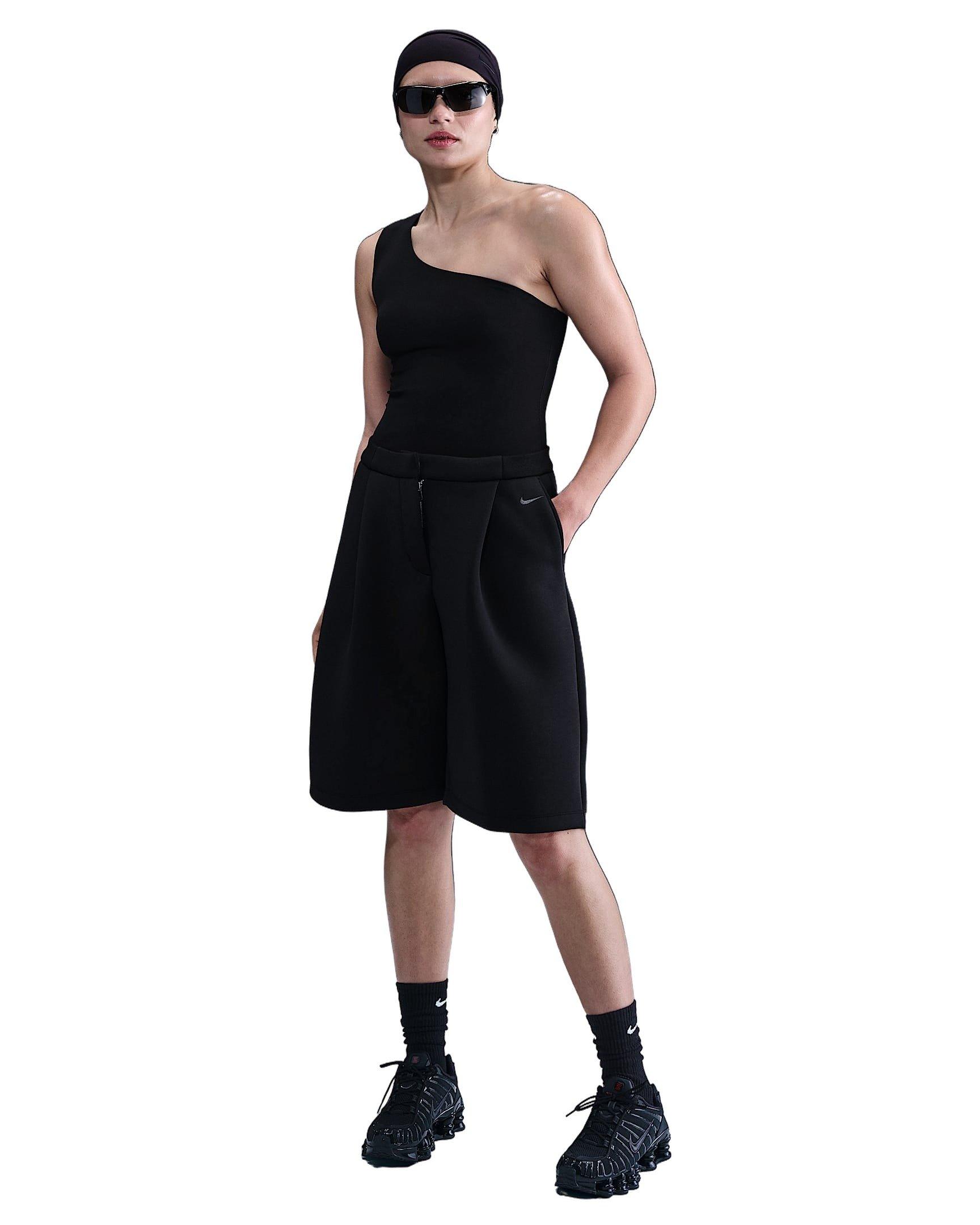 Nike Women's Sportswear Modern Fleece Mid-Rise Loose Shorts - Black - BLACK Thumbnail View 4