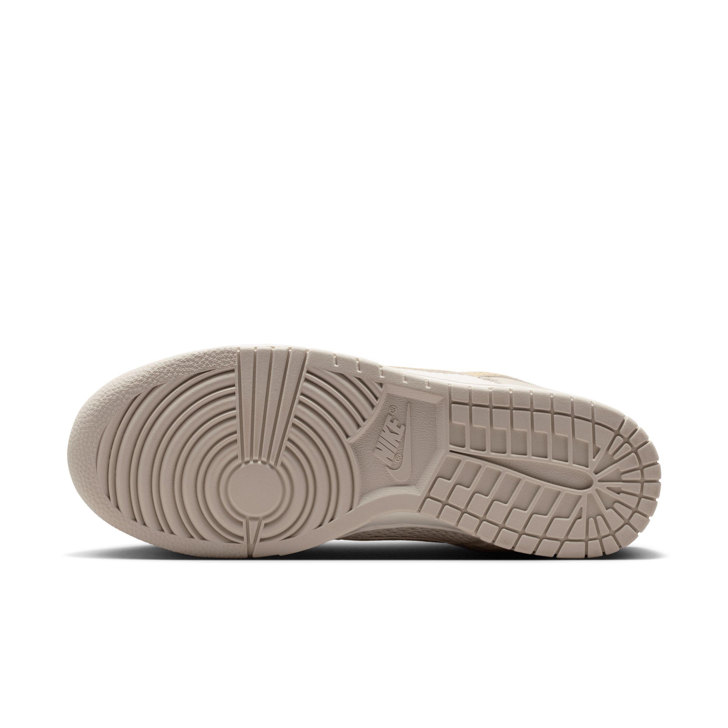 Nike Dunk Low SE "Sail/Light Orewood Brown/Linen" Women's Shoe - WHITE/BROWN Thumbnail View 6