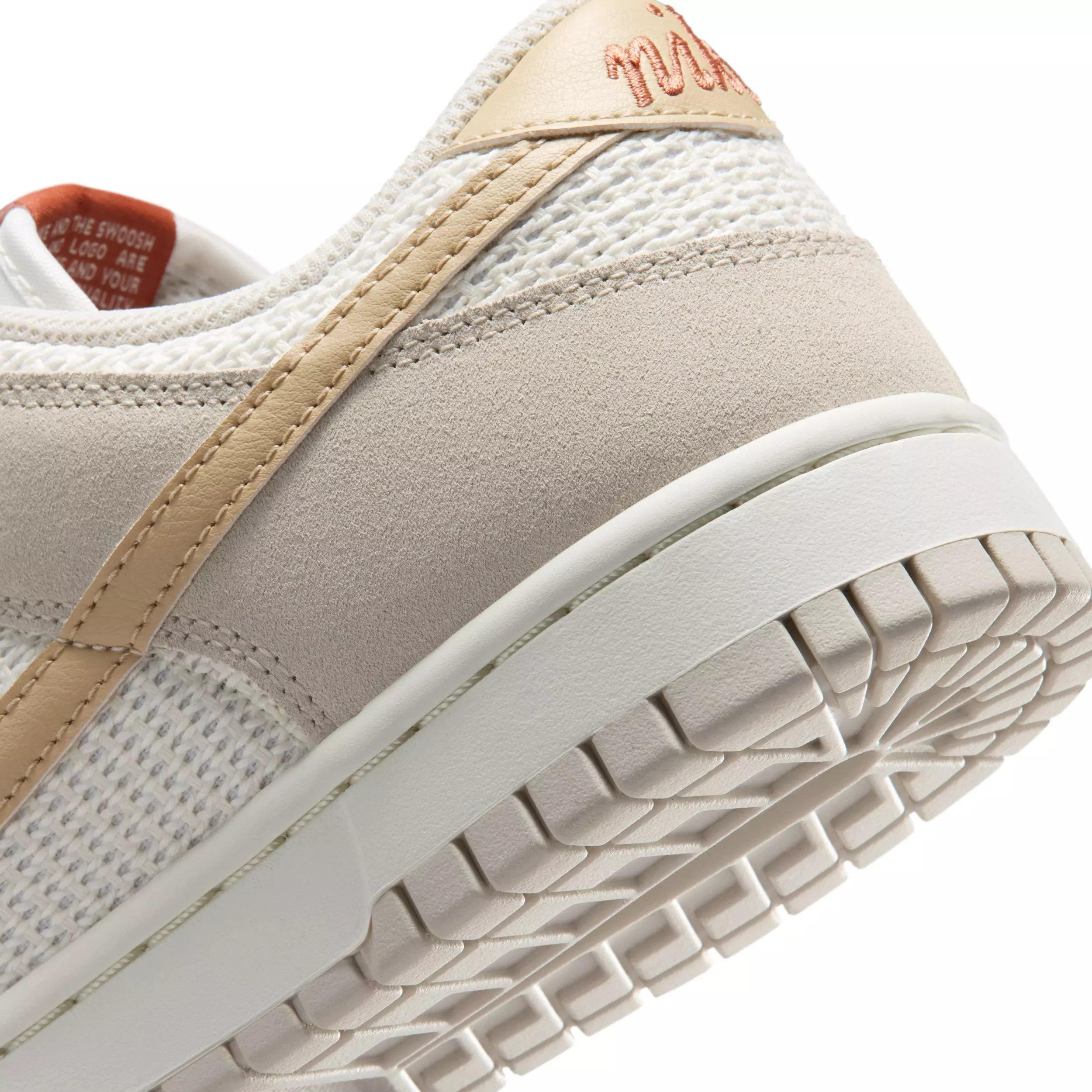 Nike Dunk Low SE "Sail/Light Orewood Brown/Linen" Women's Shoe - WHITE/BROWN
