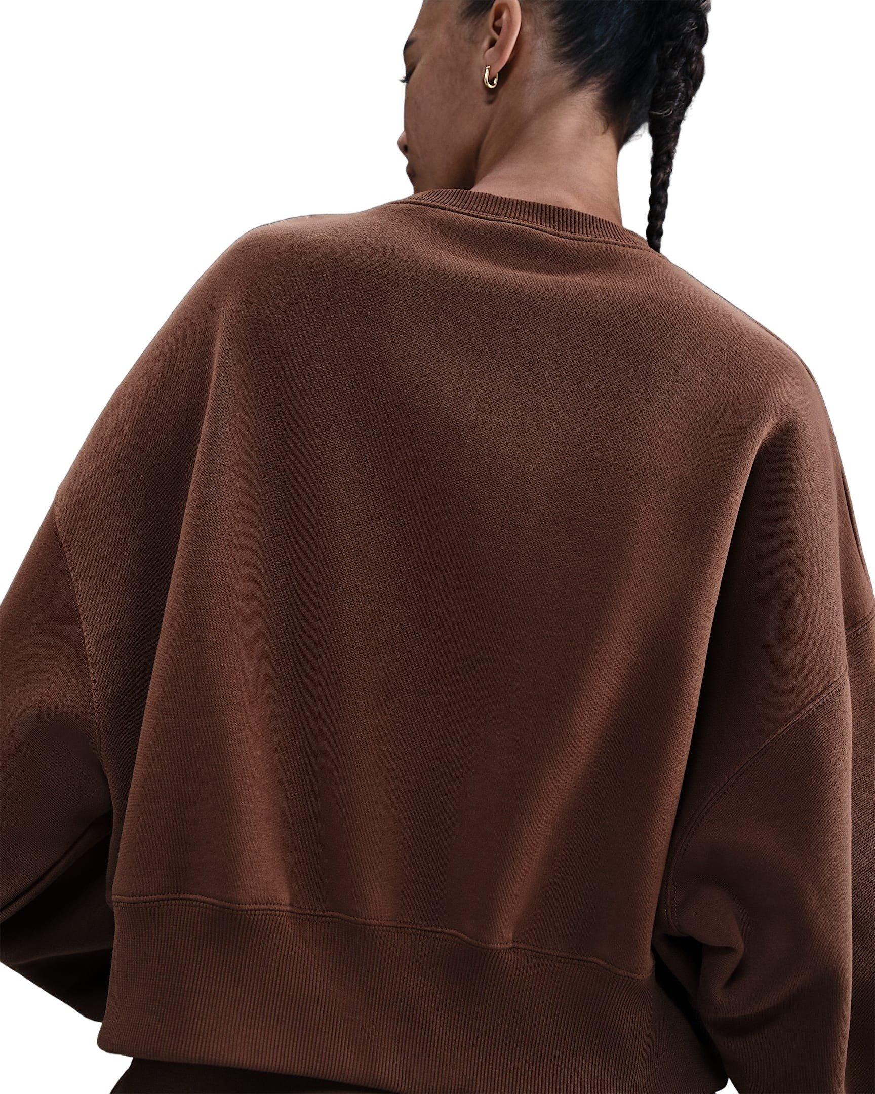 Nike Women's Sportswear Phoenix Fleece Over-Oversized Crew-Neck Sweatshirt -Brown - BROWN Thumbnail View 2