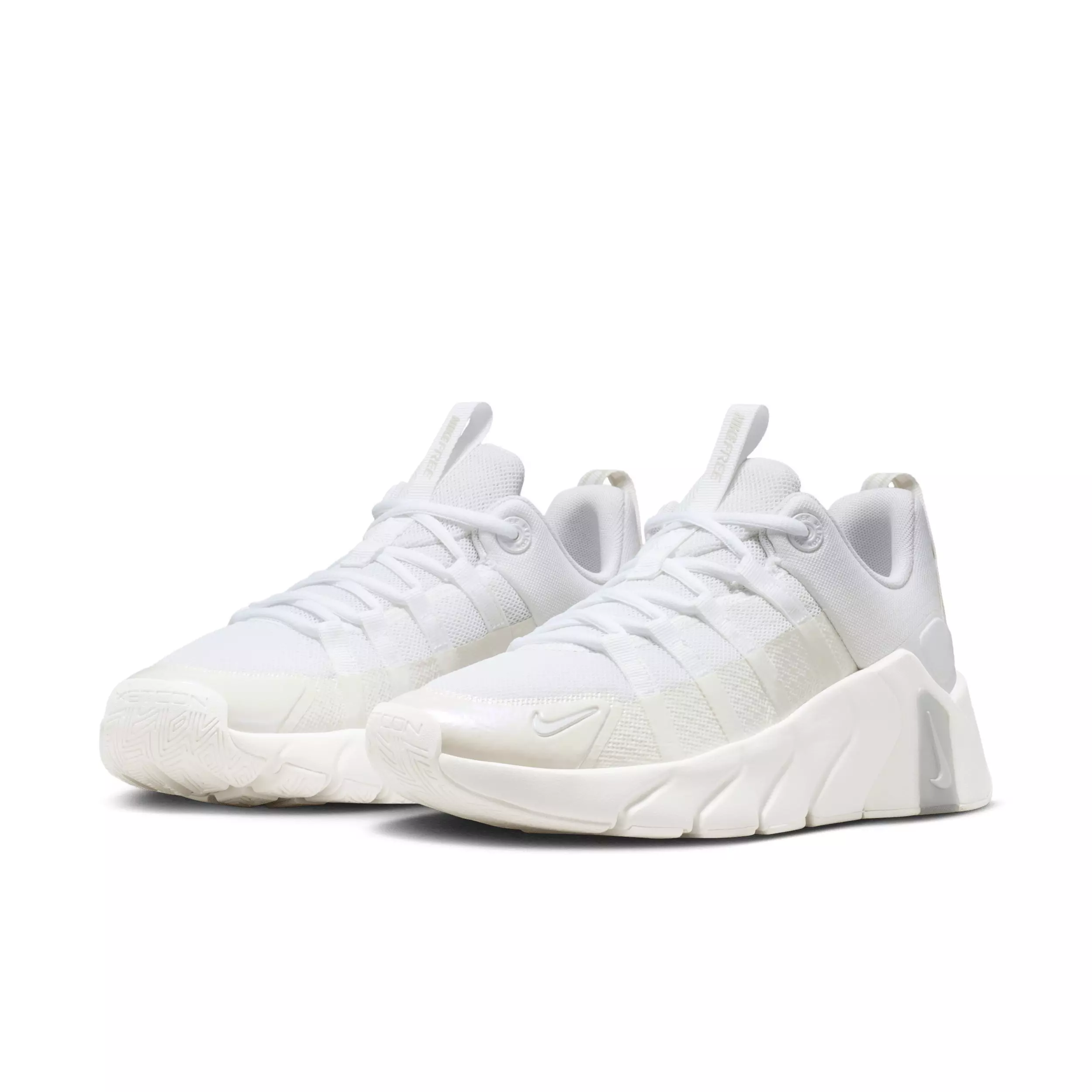 Nike Free Metcon 7 "White/Sail/Photon Dust" Women's Training Shoe - WHITE