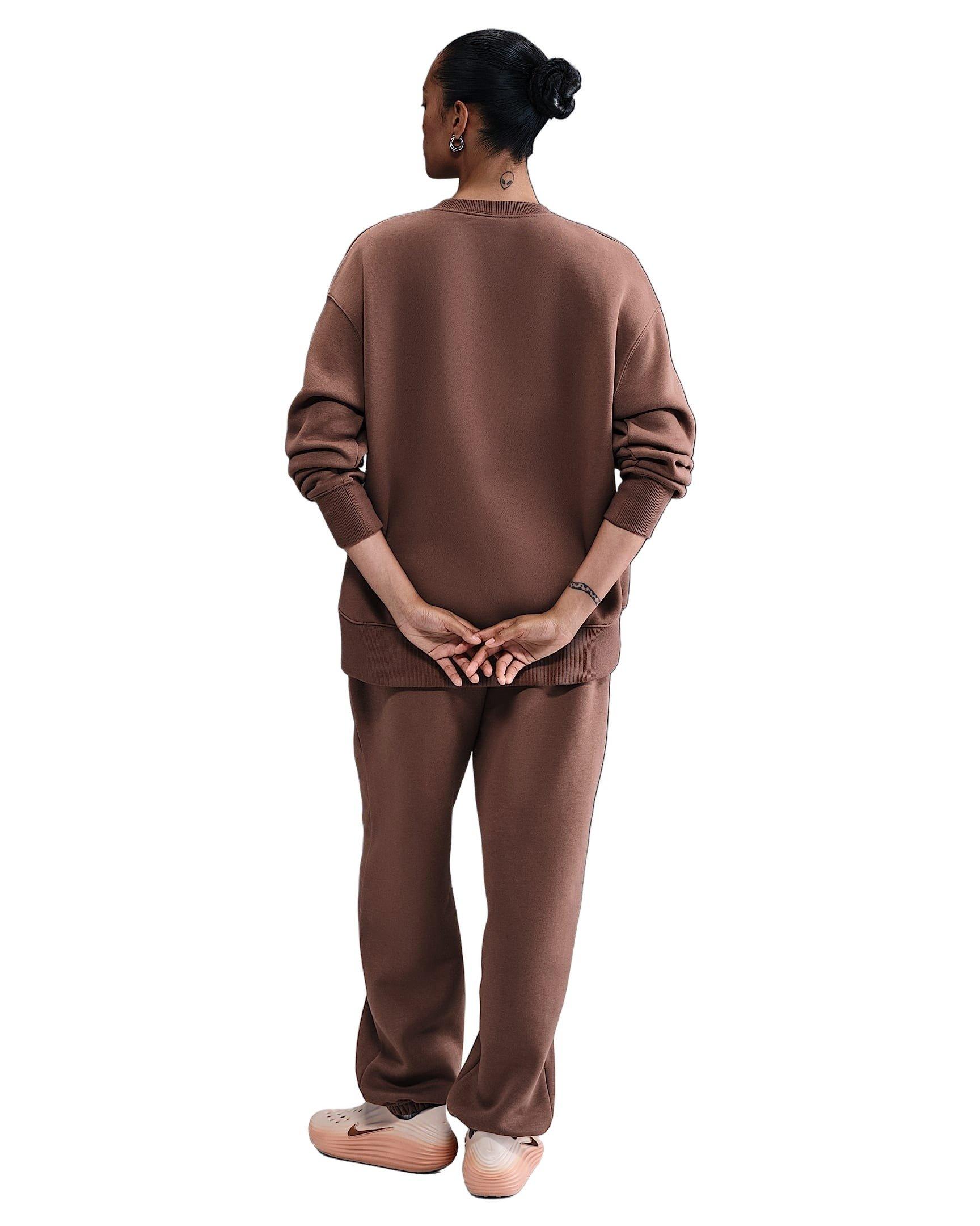 Nike Women's Sportswear Phoenix Fleece Oversized Long-Sleeve Crew-Neck Sweatshirt -Brown - BROWN Thumbnail View 5