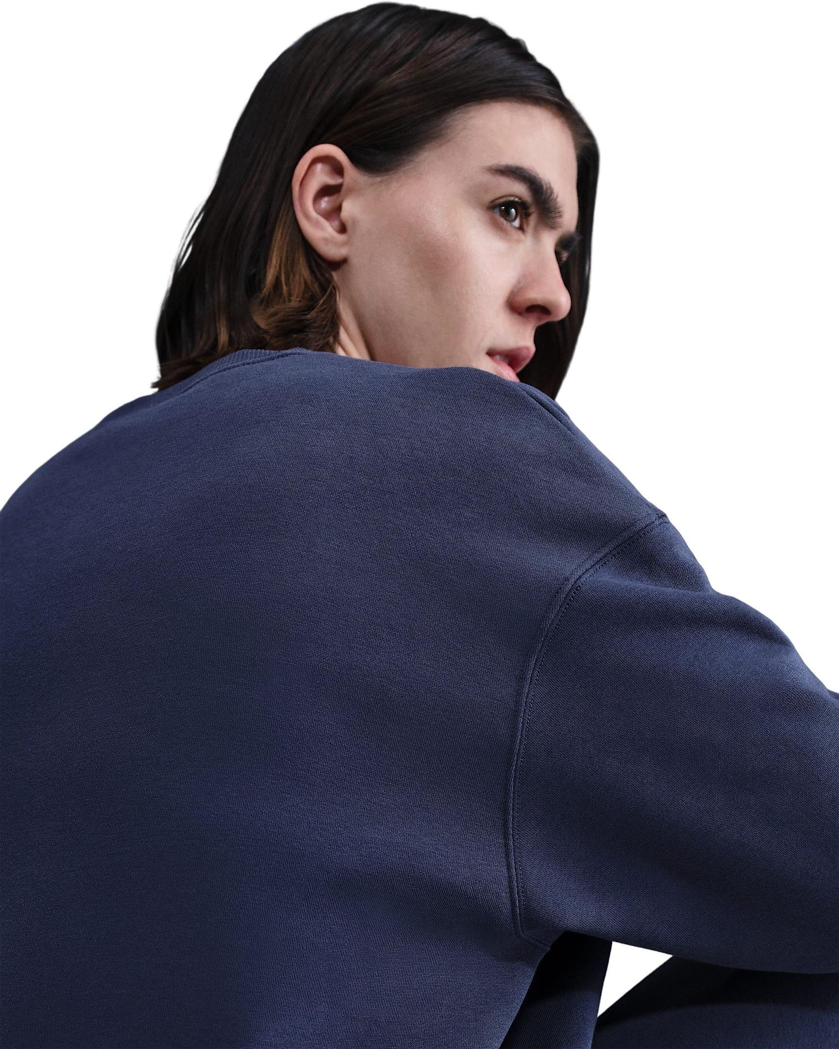 Nike Women's Sportswear Phoenix Fleece Oversized Long-Sleeve Crew-Neck Sweatshirt - Navy - NAVY Thumbnail View 2