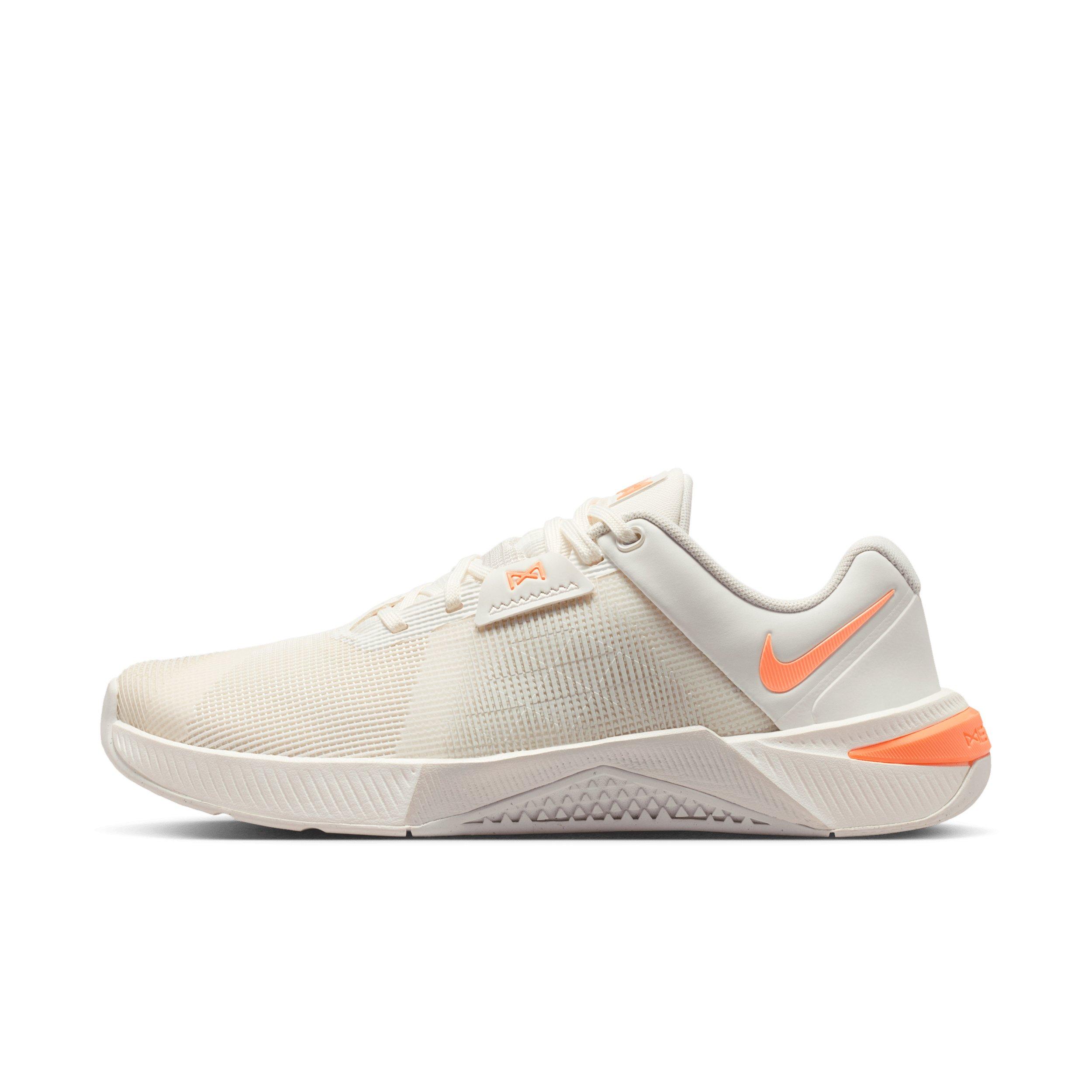 Nike Metcon 10 "Sail/Phantom/Ice Peach/Orange Pulse" Women's Training Shoe - WHITE/ORANGE Thumbnail View 2